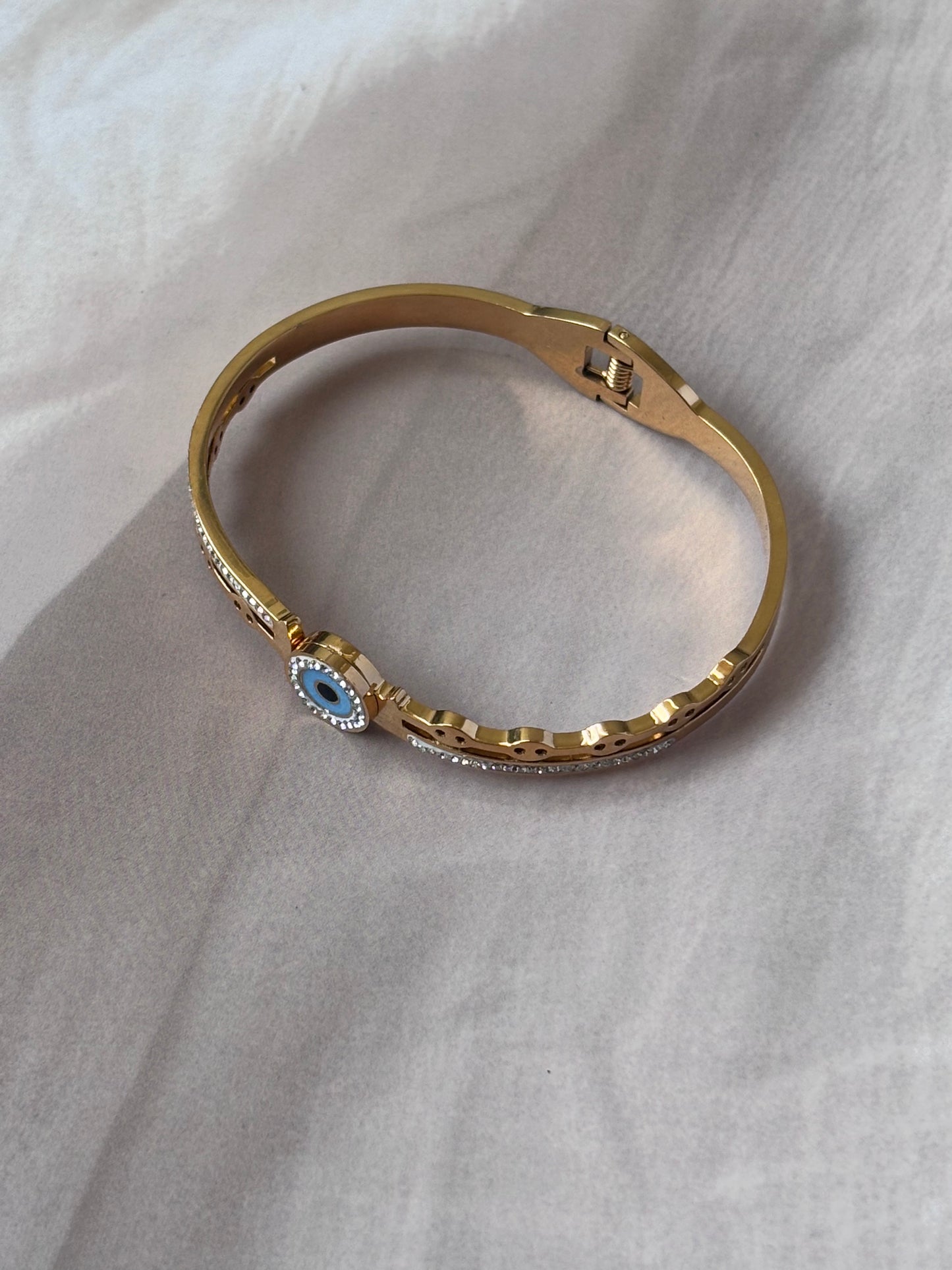 Sleeky Stud evil eye openable kada