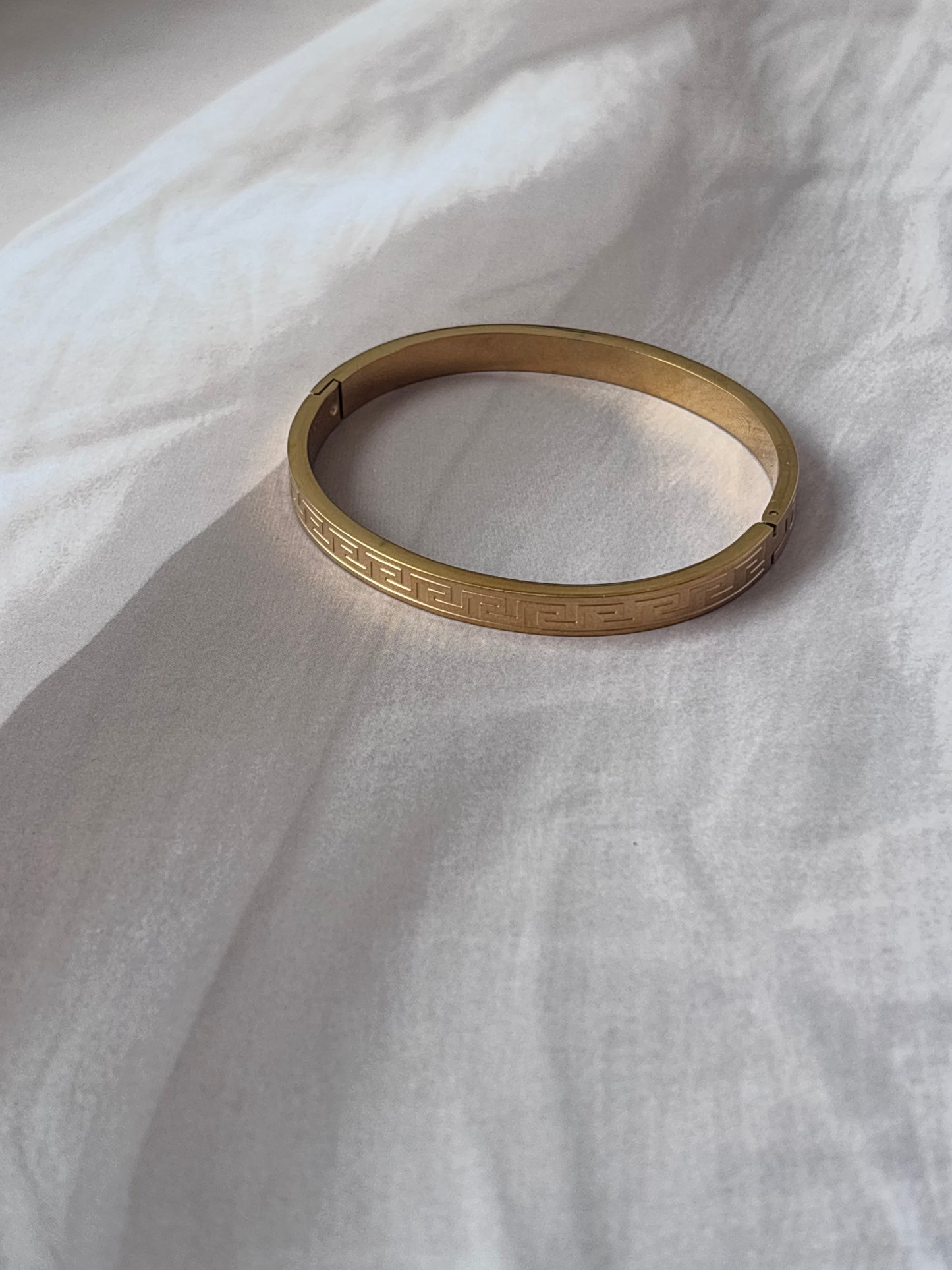 Zigzag golden kada