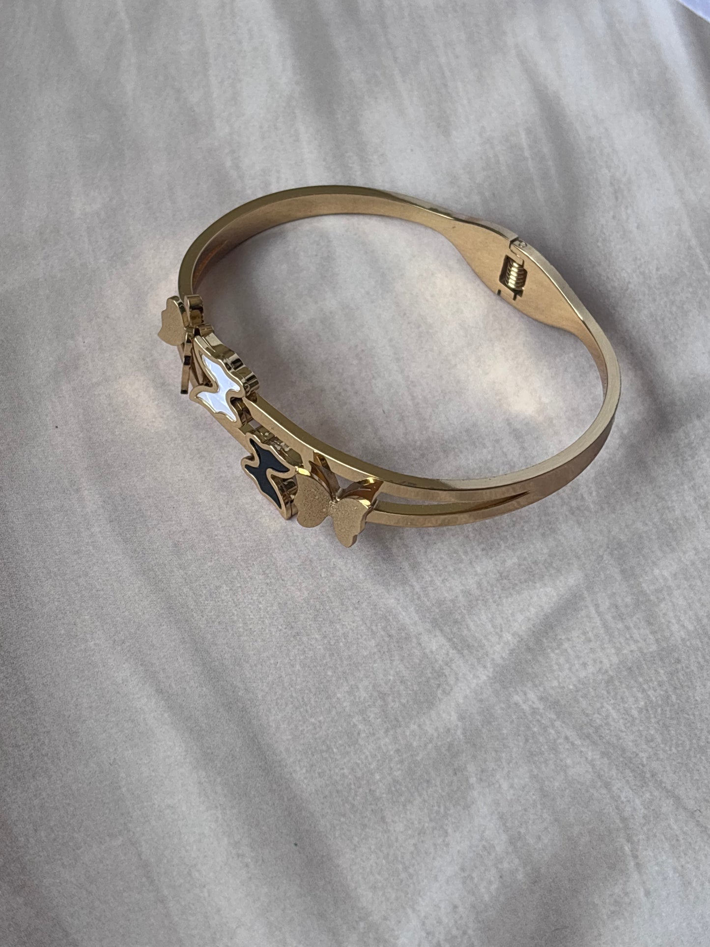 Quadra butterfly openable kada