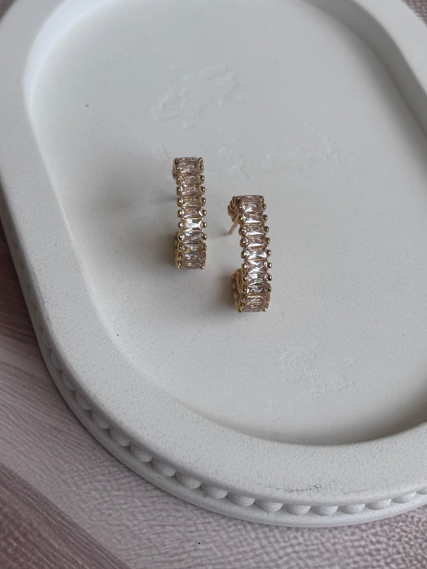 J shape Rectangular Studded Earring