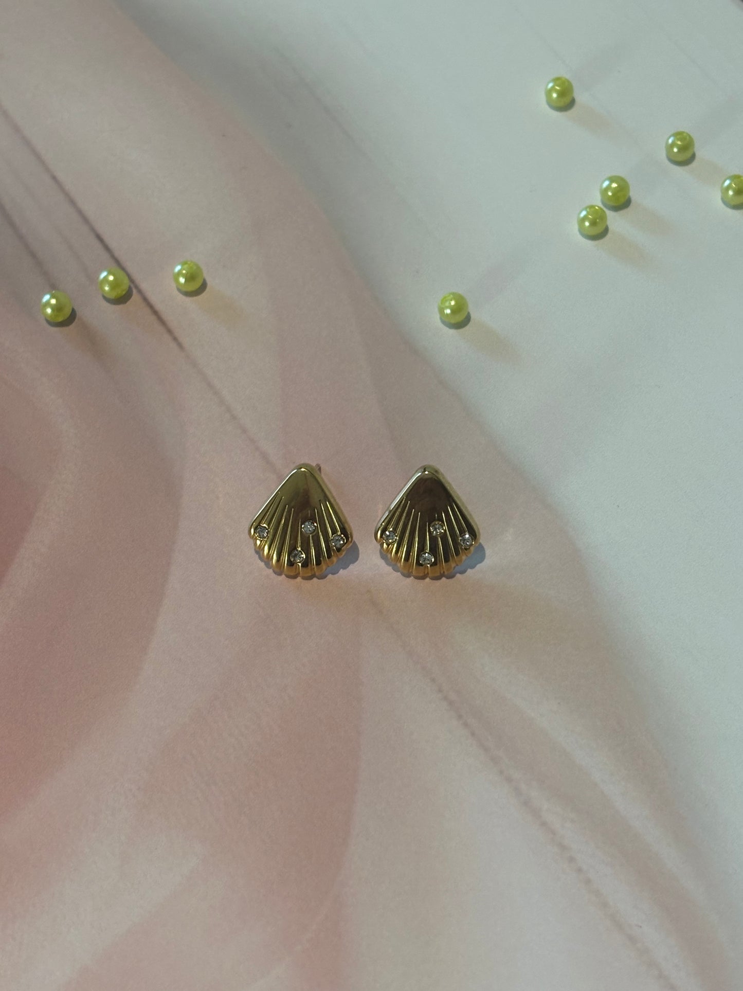 Golden Shell with studs
