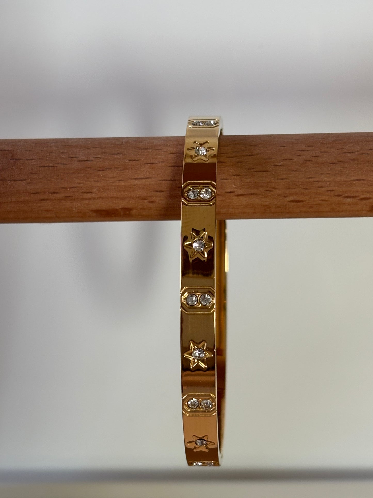 Golden Antitarnish Starry stone bracelet