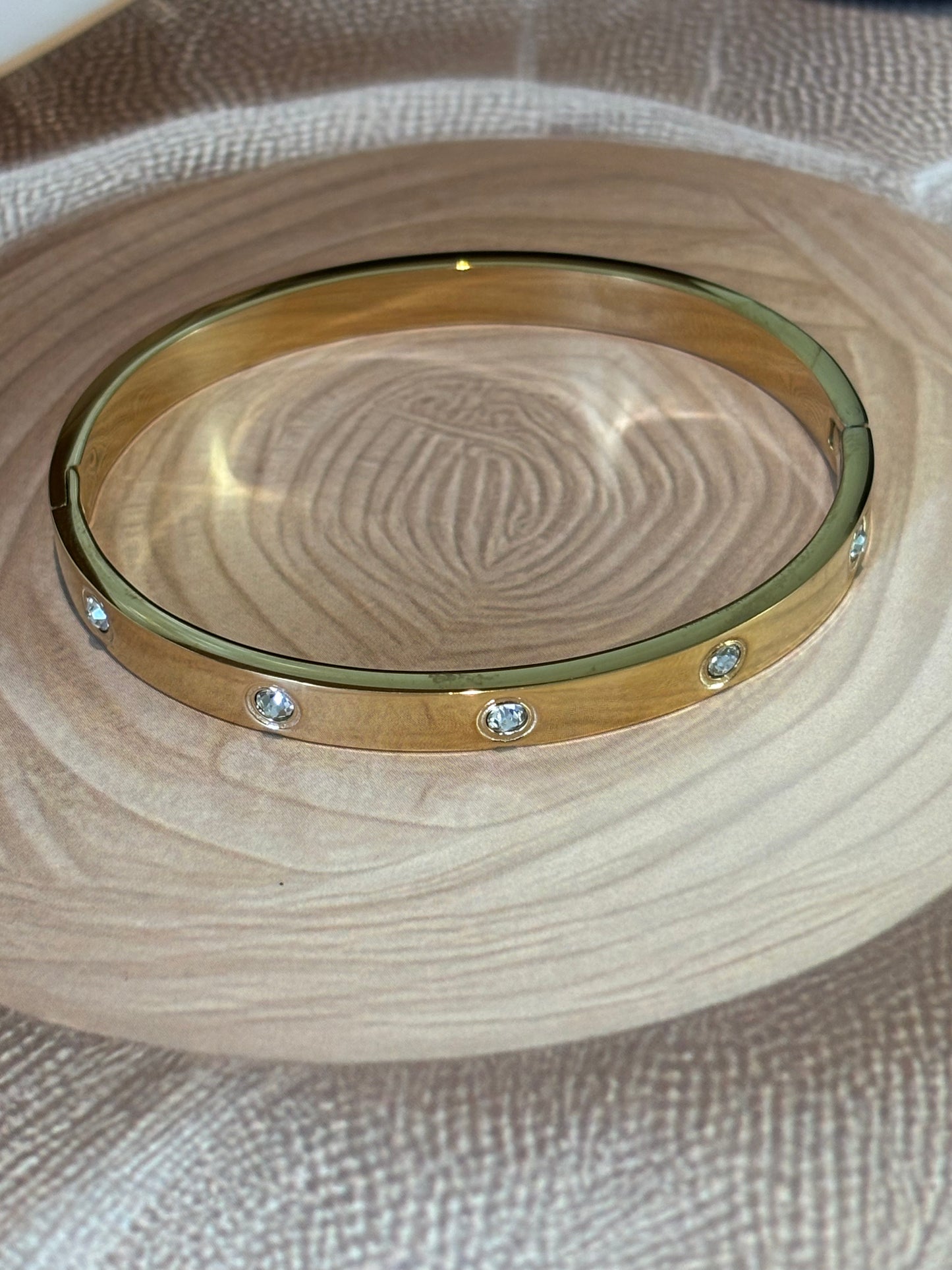 Golden Antitarnish Dis Studded bracelet
