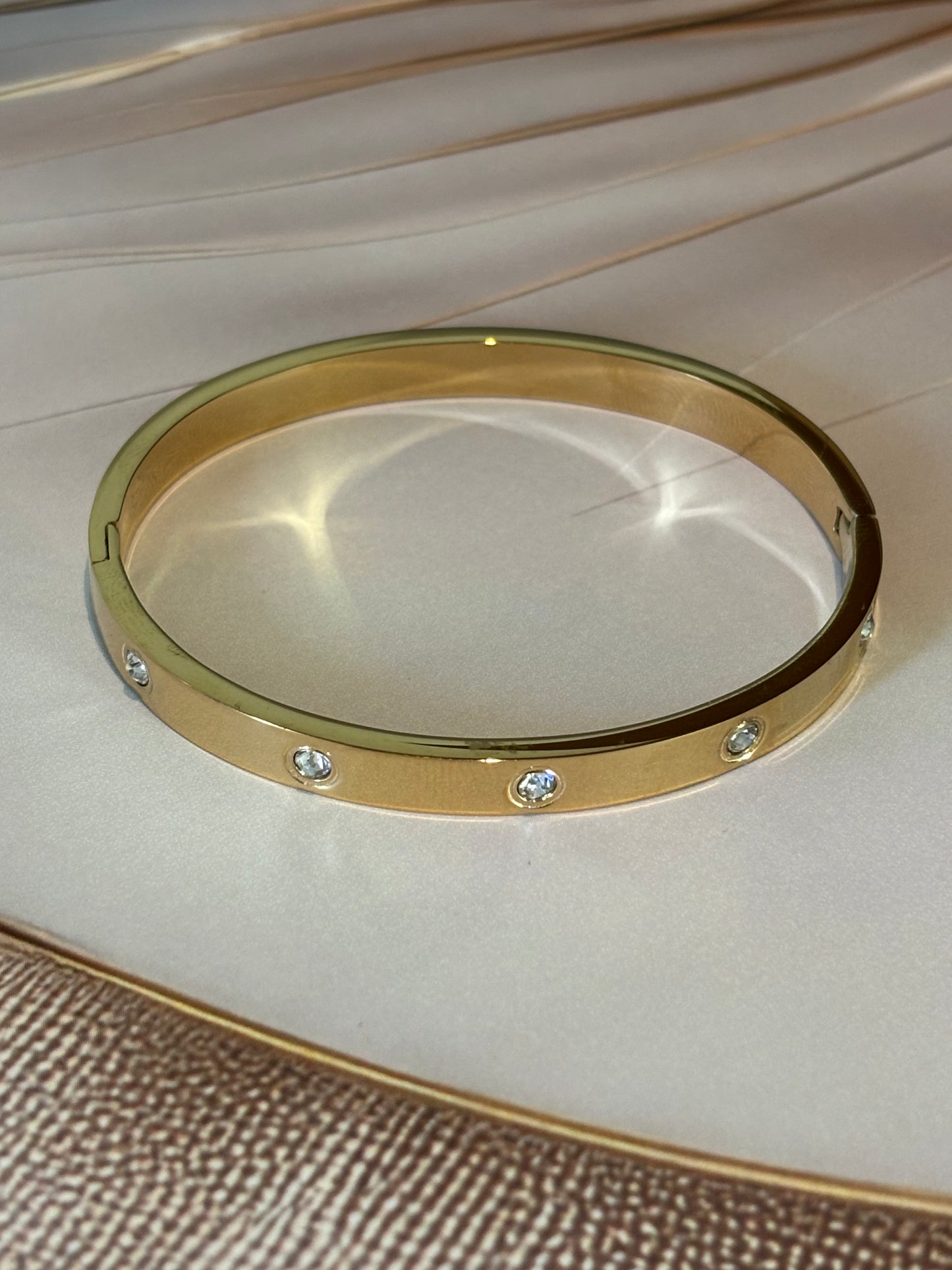 Golden Antitarnish Dis Studded bracelet