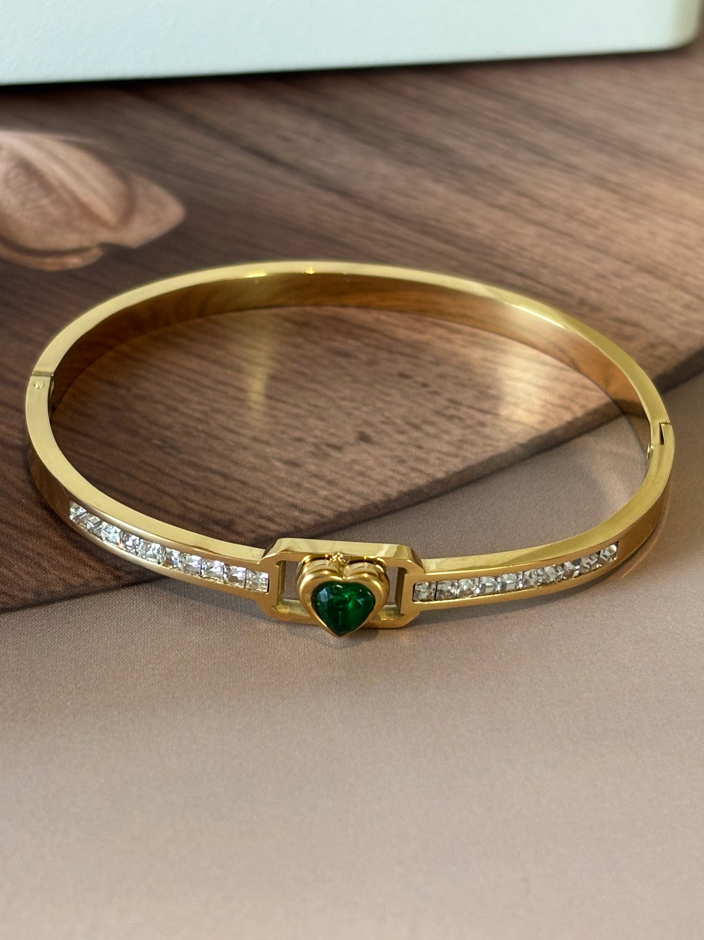 Golden Green heart with AD stones Bracelet