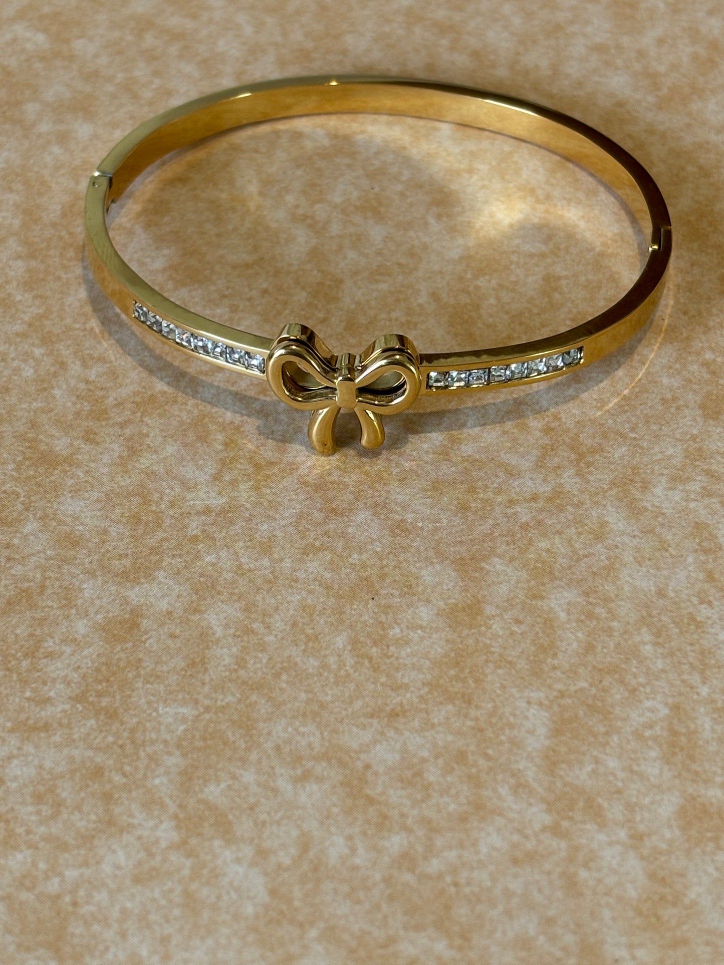Bow design studded bracelet kada