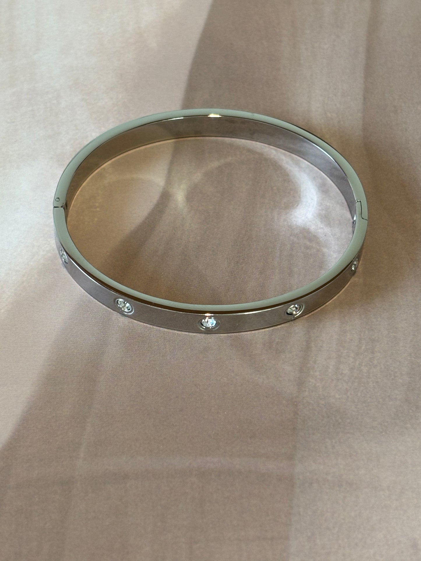 Golden Antitarnish Dis Studded bracelet