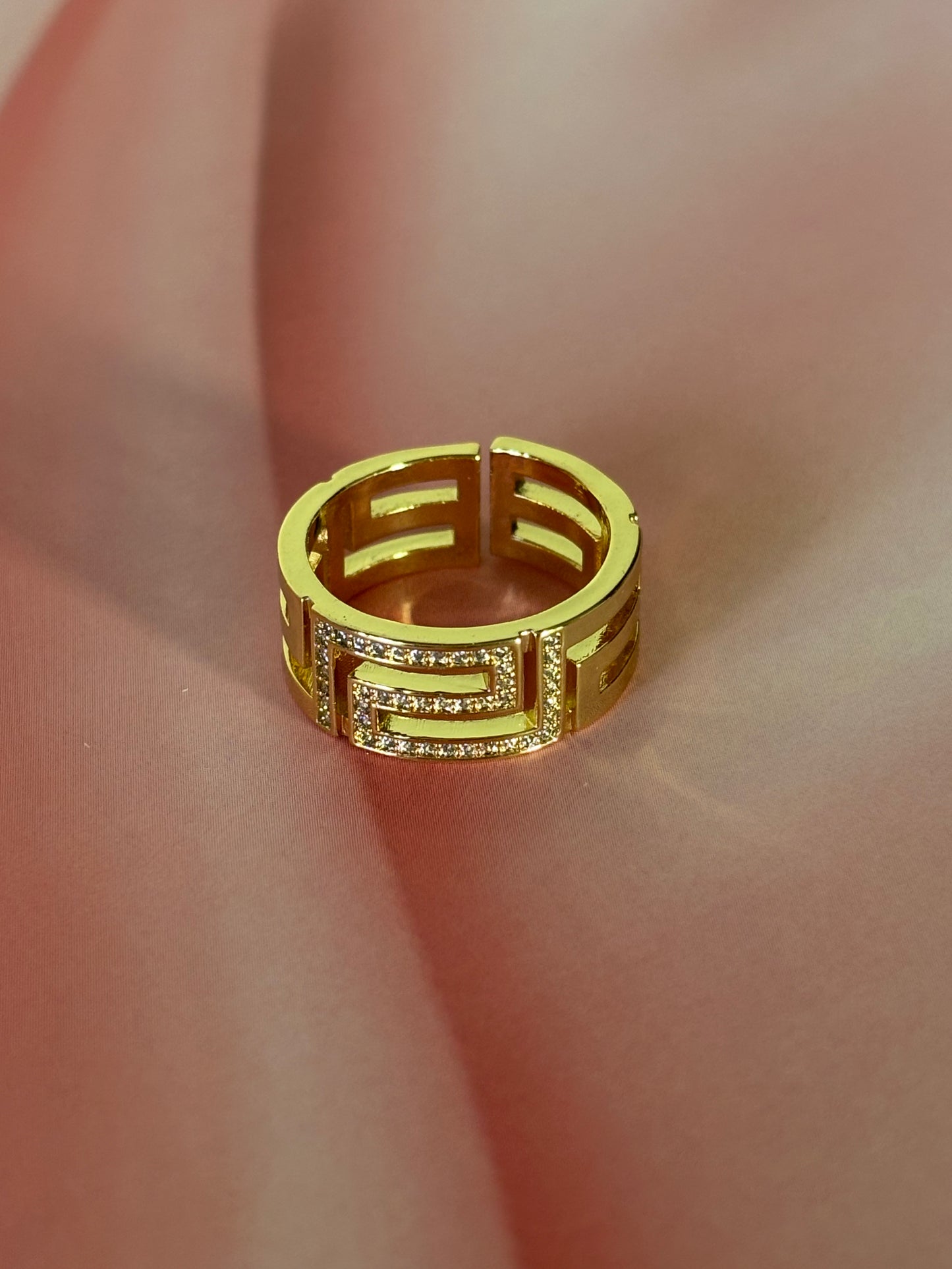 stud line ring
