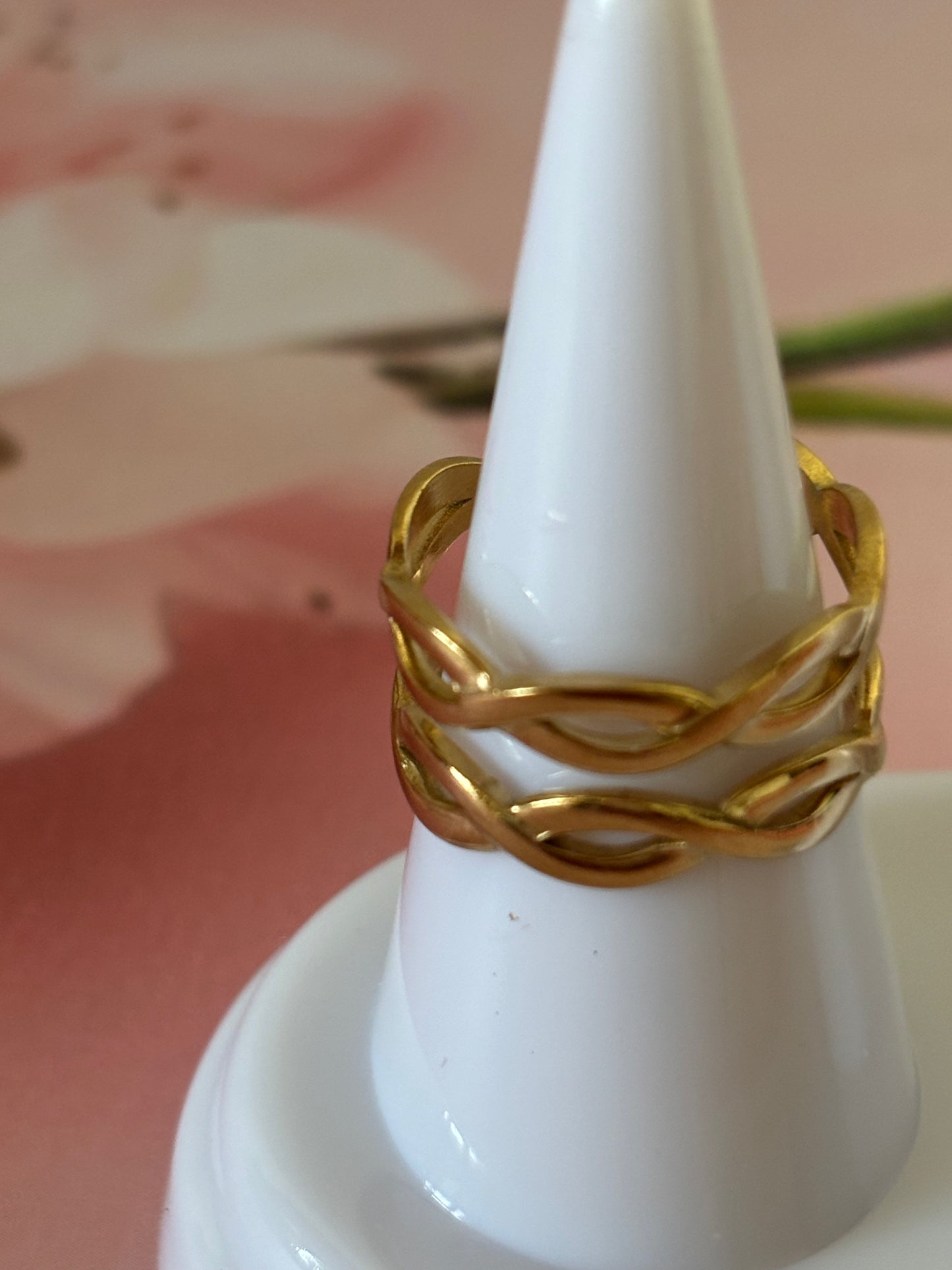 Golden layered ring