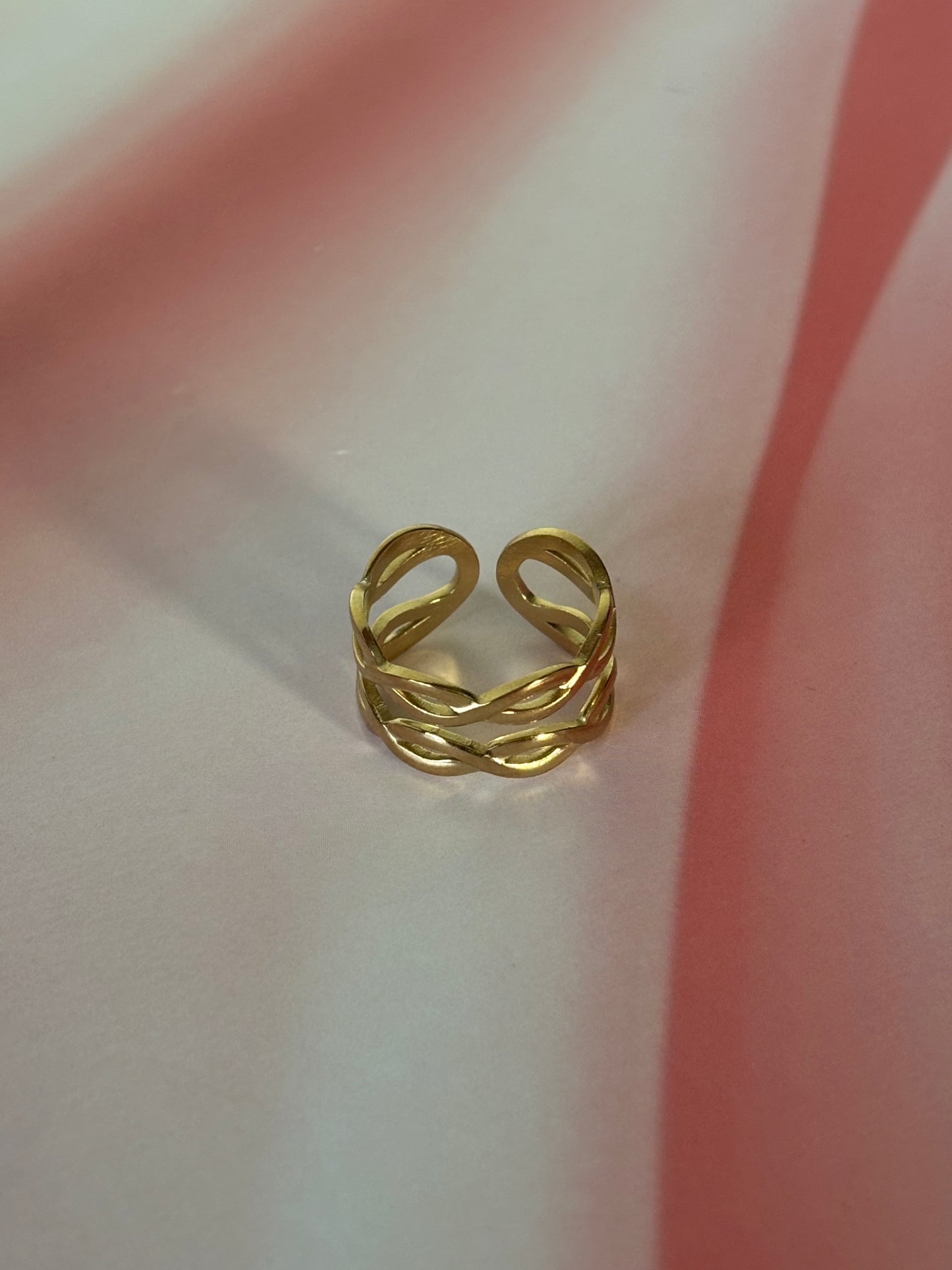 Golden layered ring