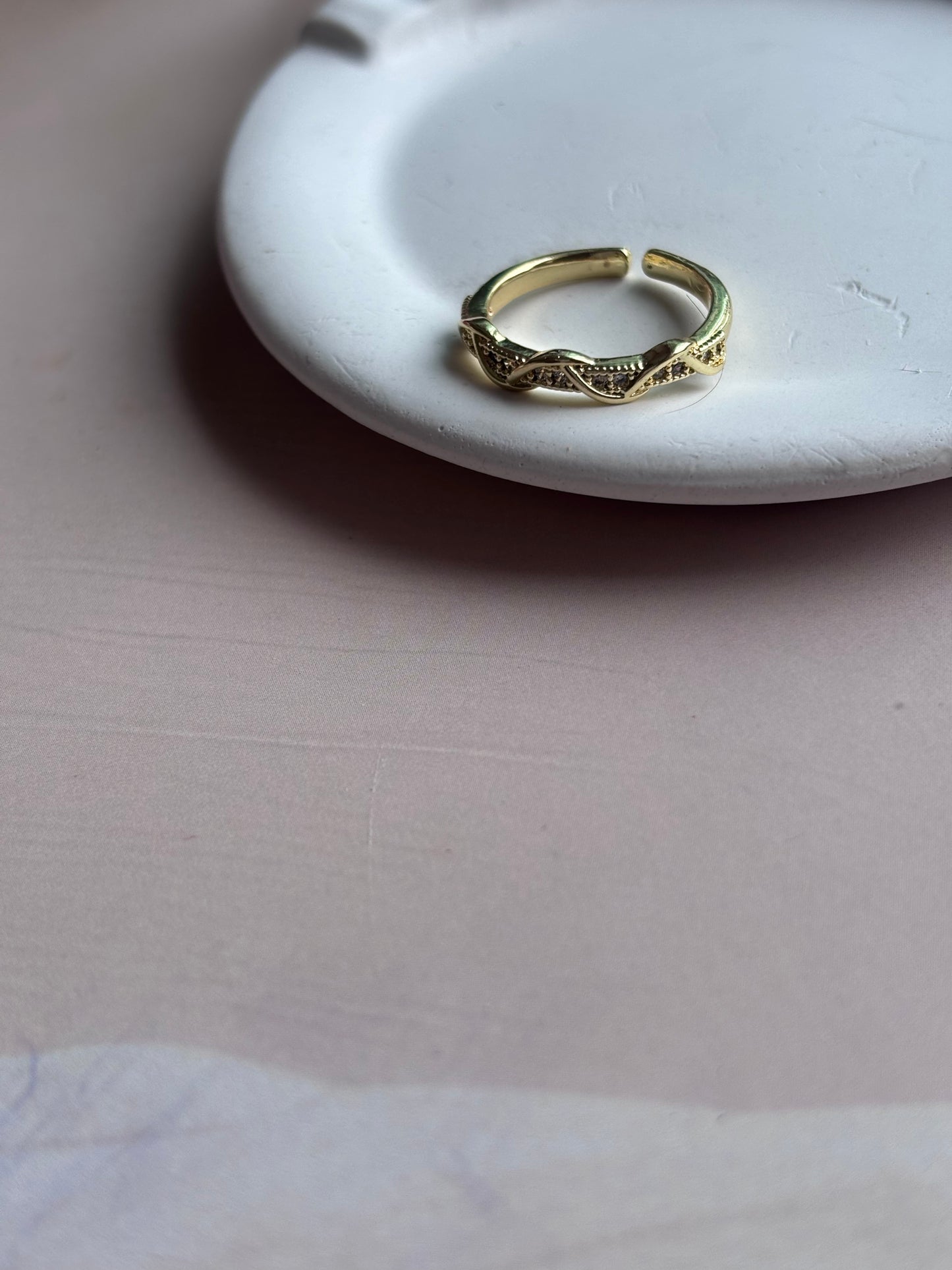 Studded Upward DNA ring