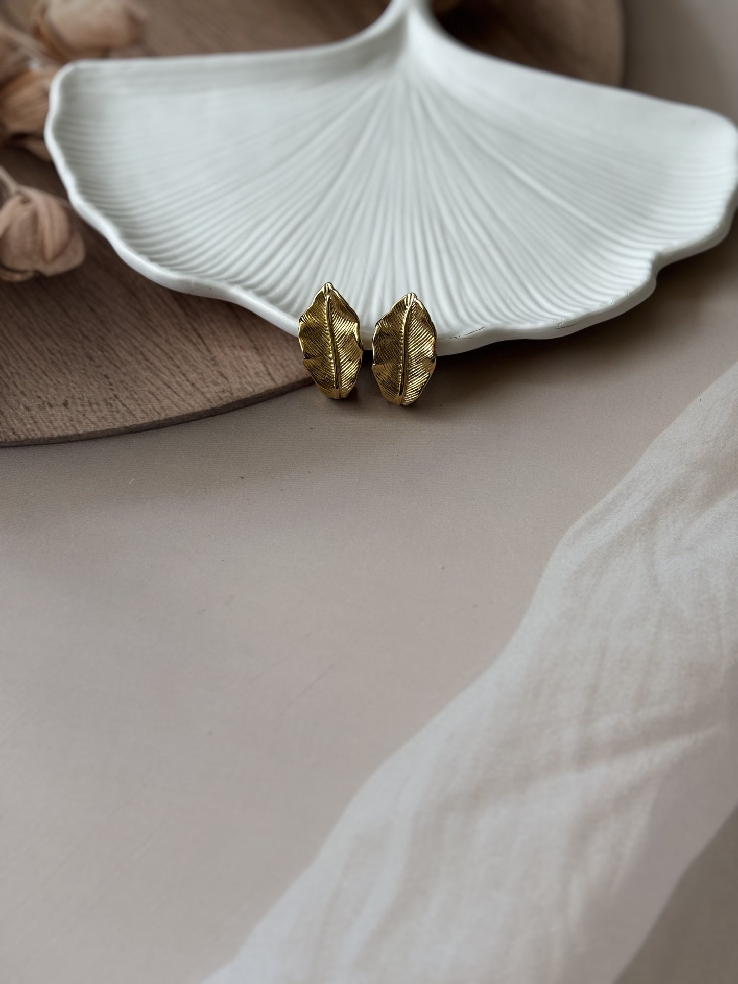 Golden leaf earrings