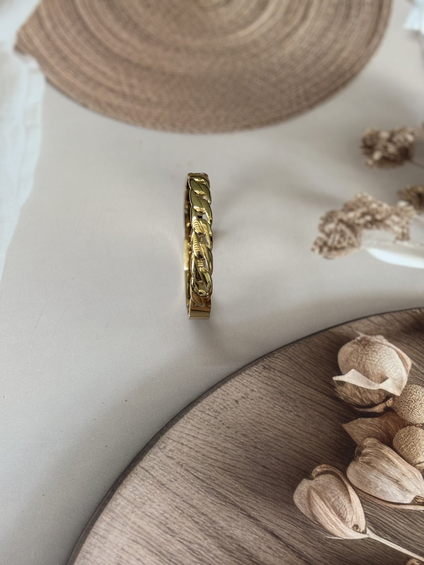 Antitarnish Chain design golden bracelet