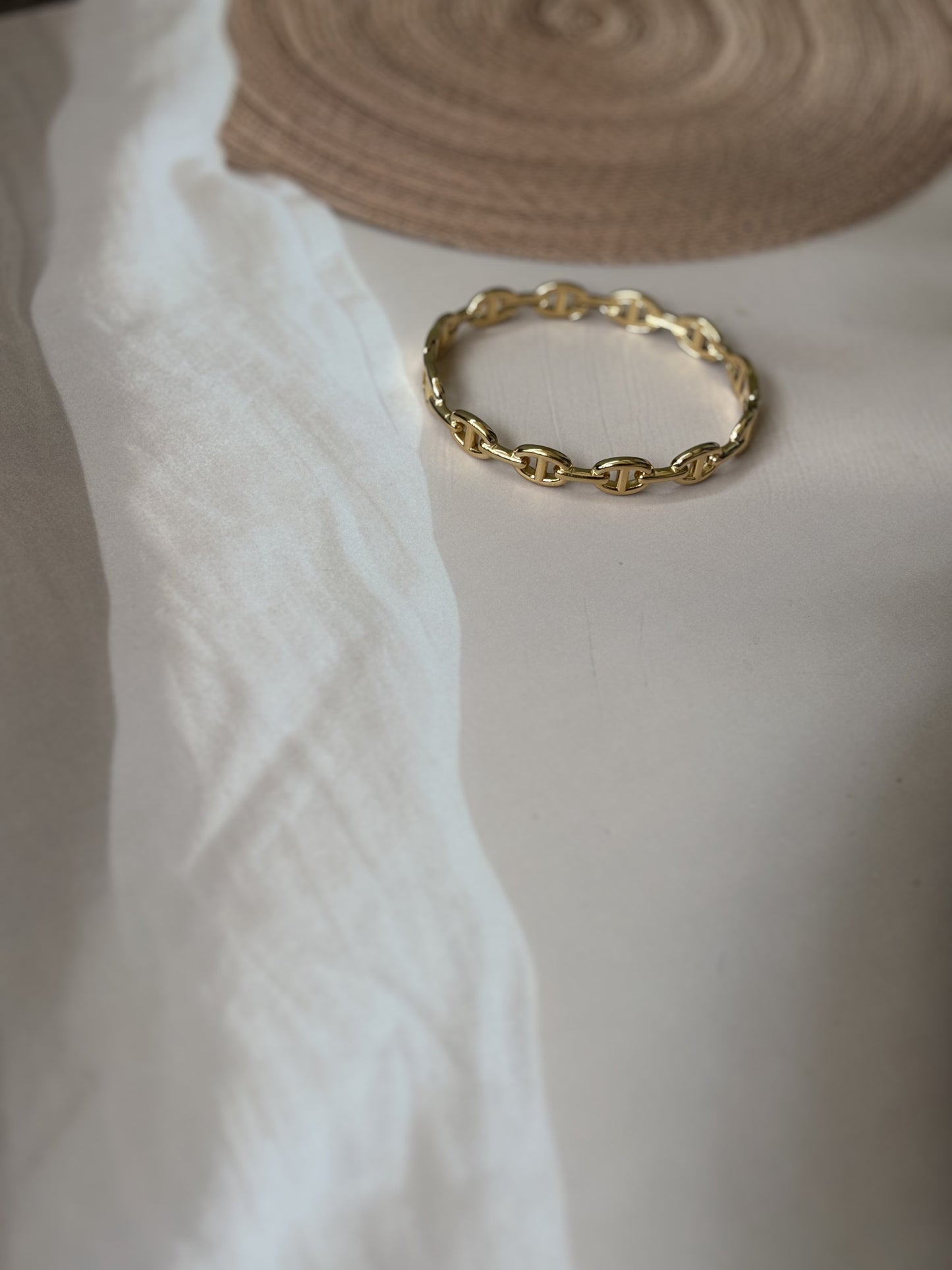 Antitarnish Chain design golden bracelet