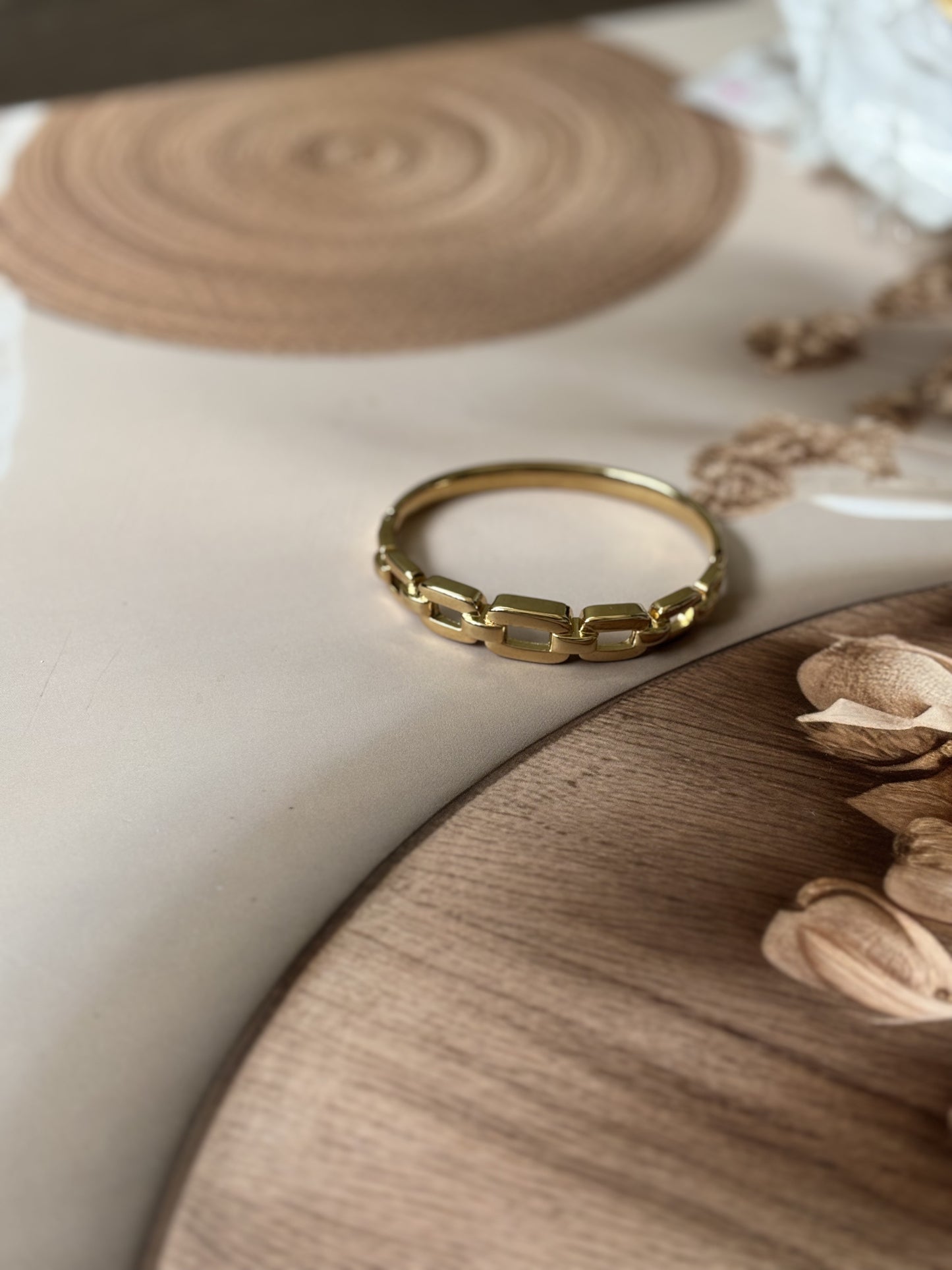 Antitarnish Chain design golden bracelet