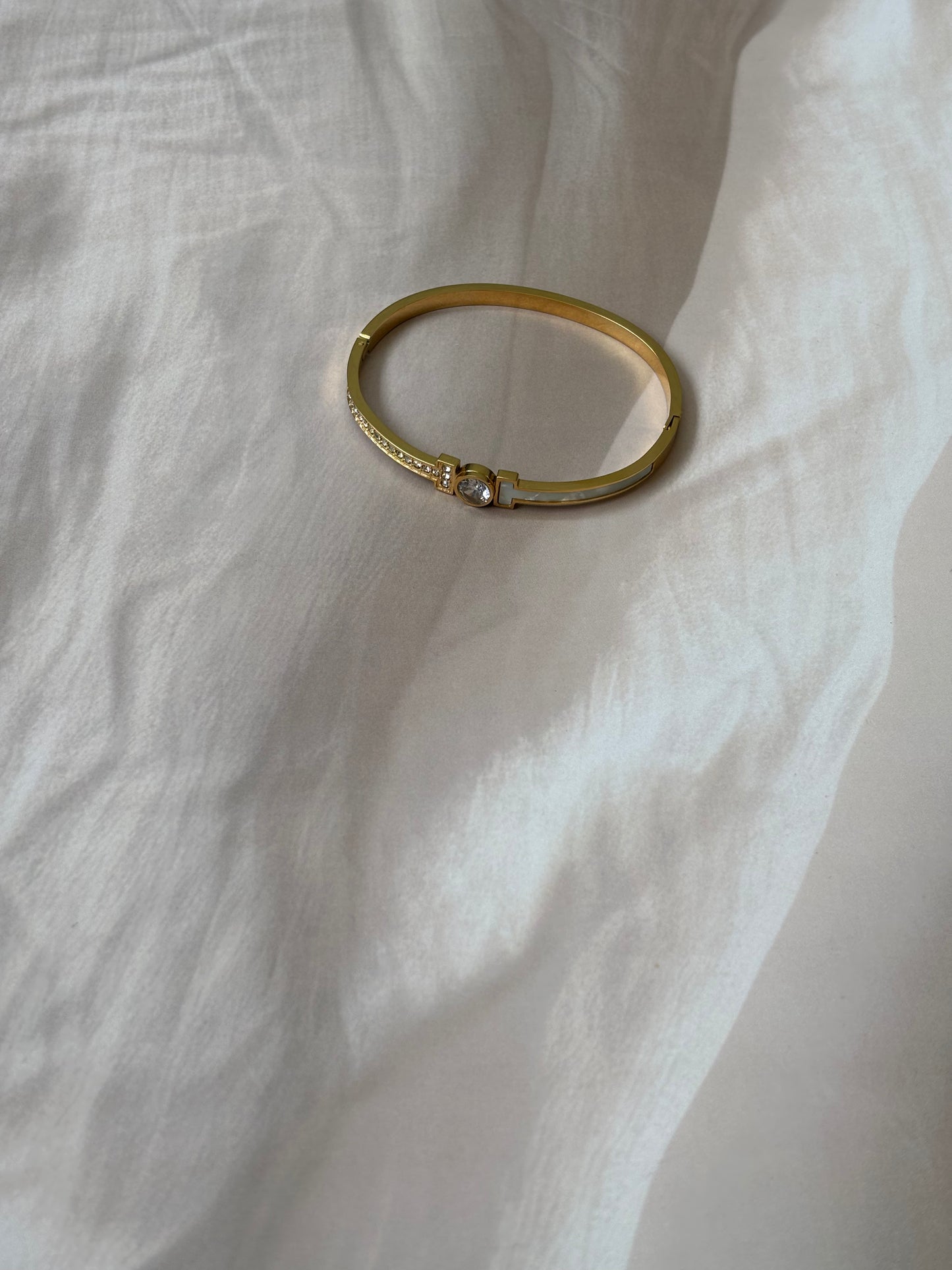 White AD stone MOP studded bracelet