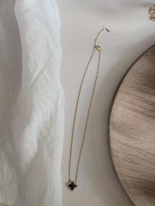 Golden Black Quadraleaf Necklace