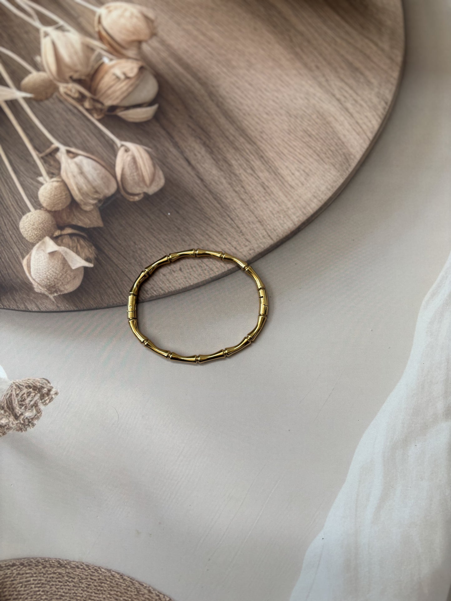 Golden bamboo bracelet kada
