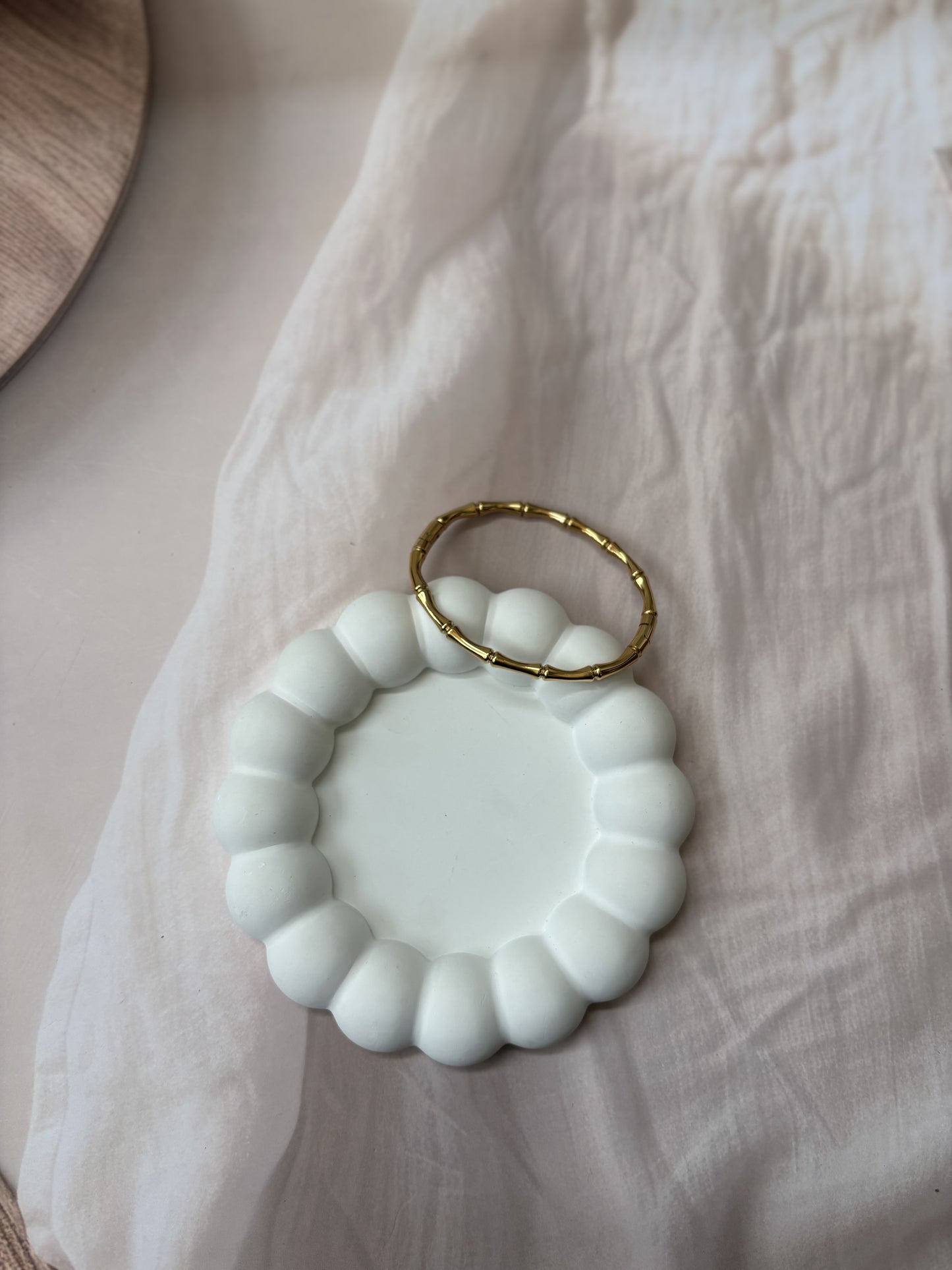Golden bamboo bracelet kada
