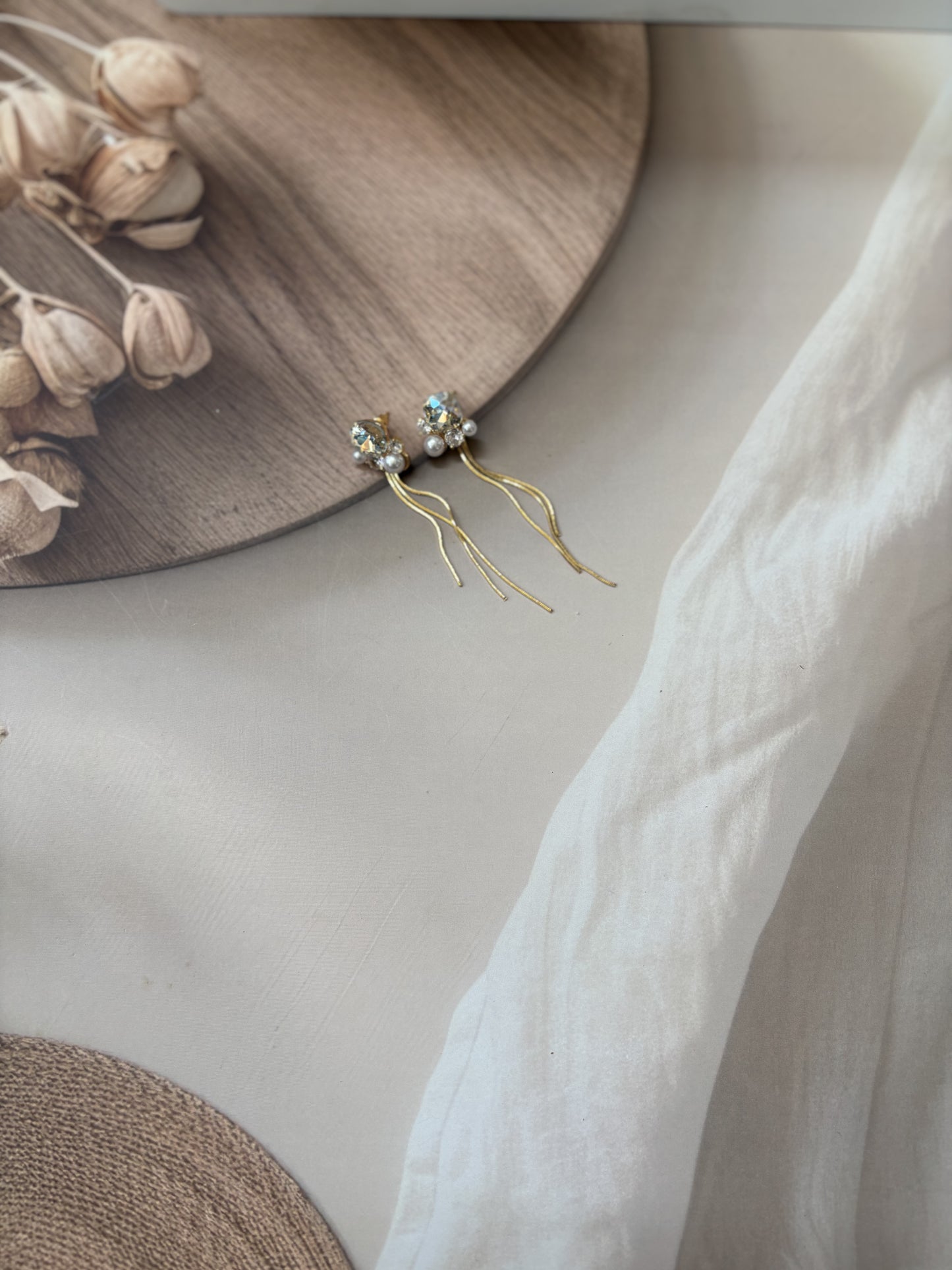 AD and Pearl tassel long earrings- White