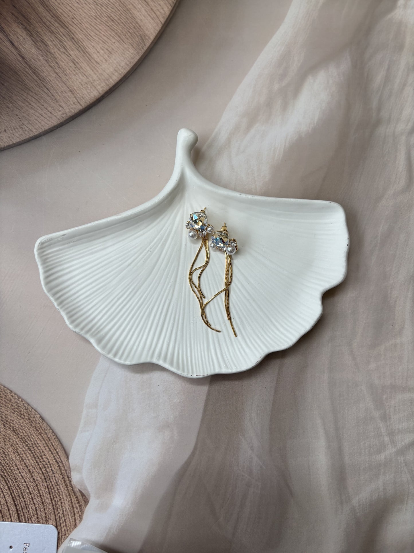 AD and Pearl tassel long earrings- White