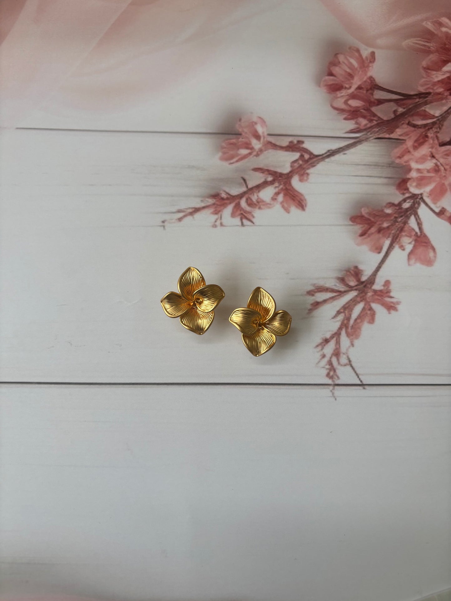 Golden petal flower earrings