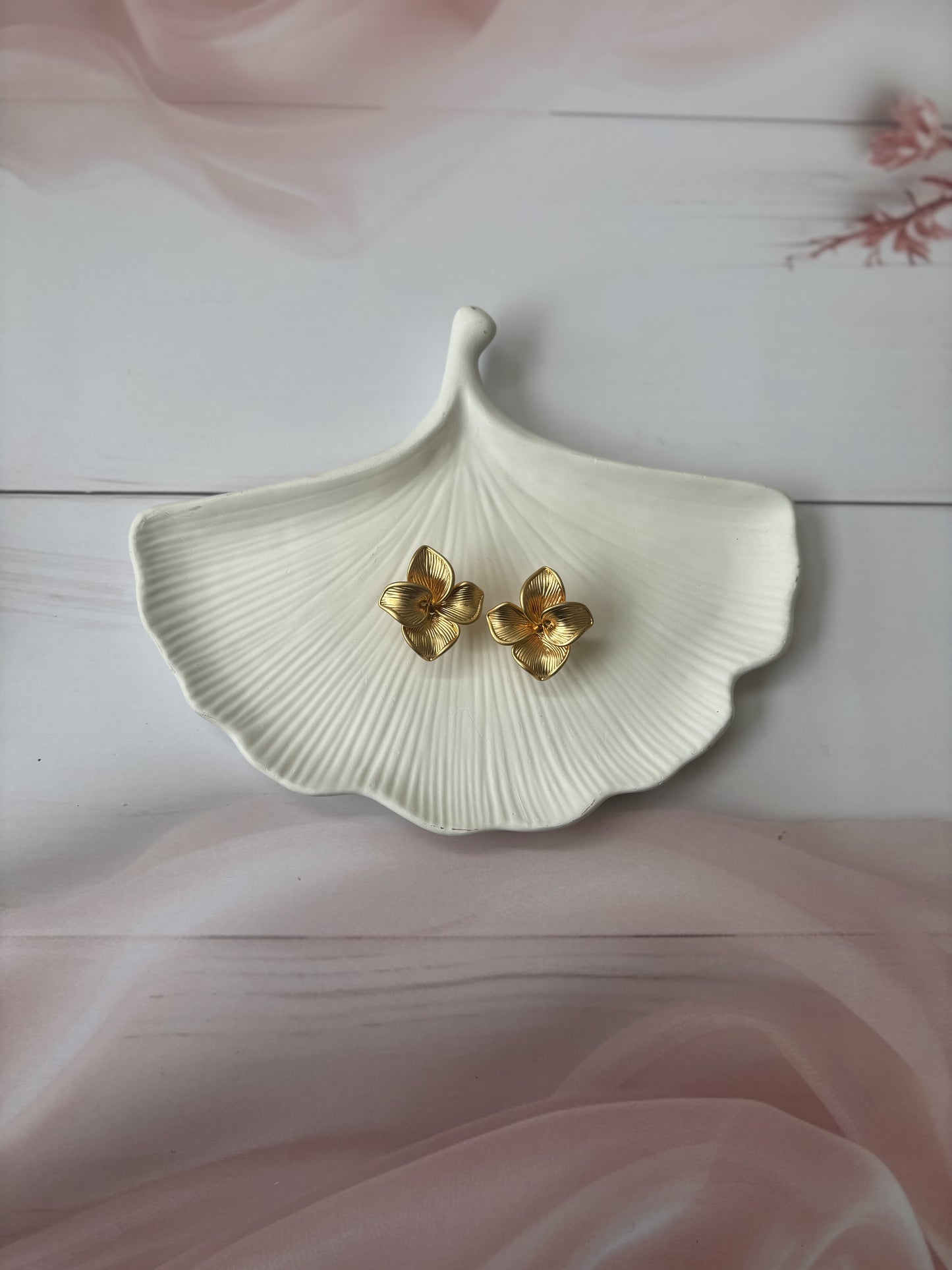 Golden petal flower earrings