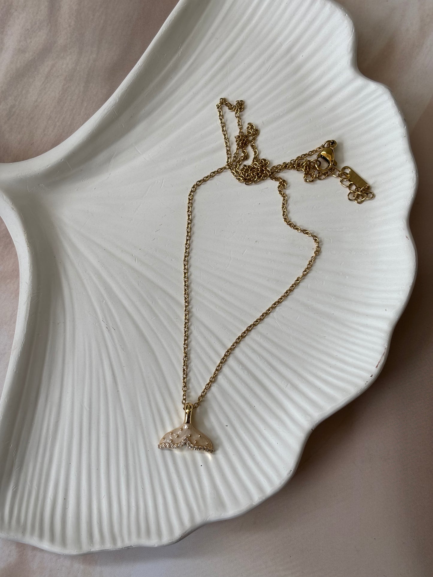 Mermaid tail pendant necklace