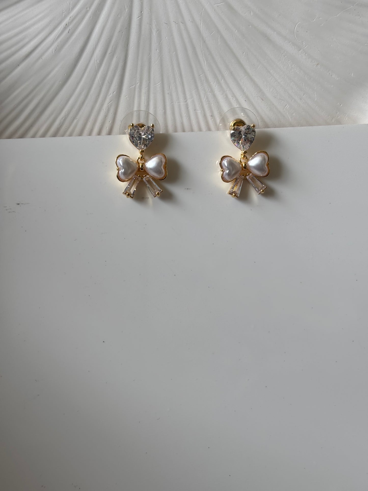 Heart AD pearly bow dangler earrings