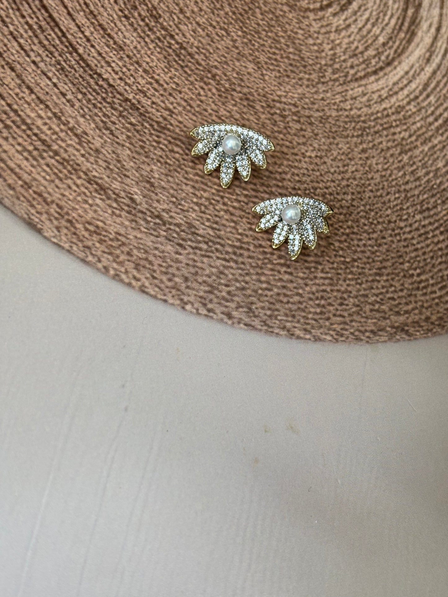 AD stone feather studs