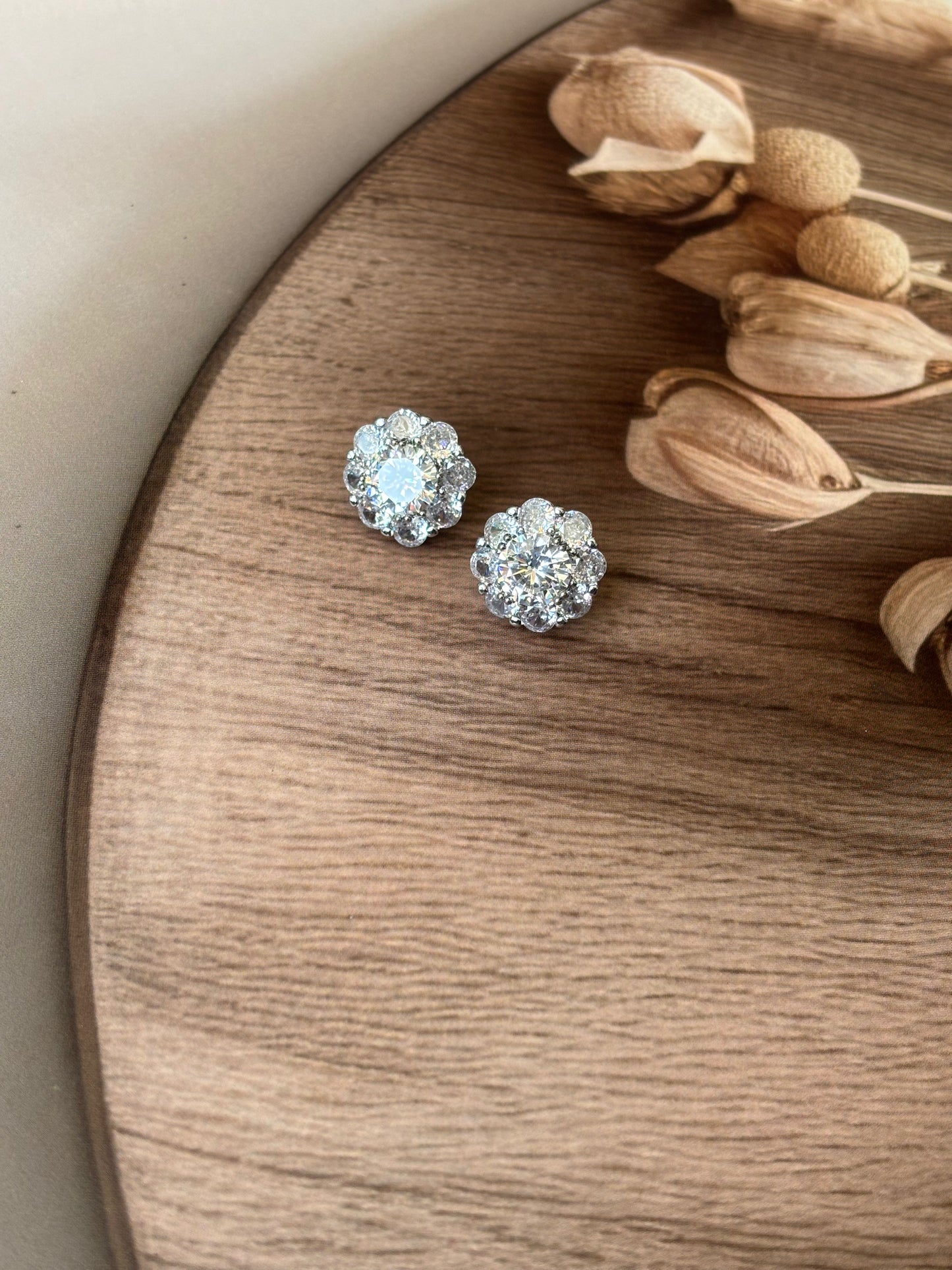 AD stone embedded flower studs