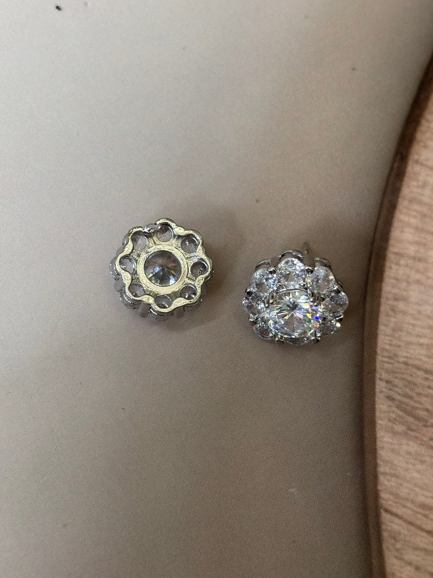 AD stone embedded flower studs