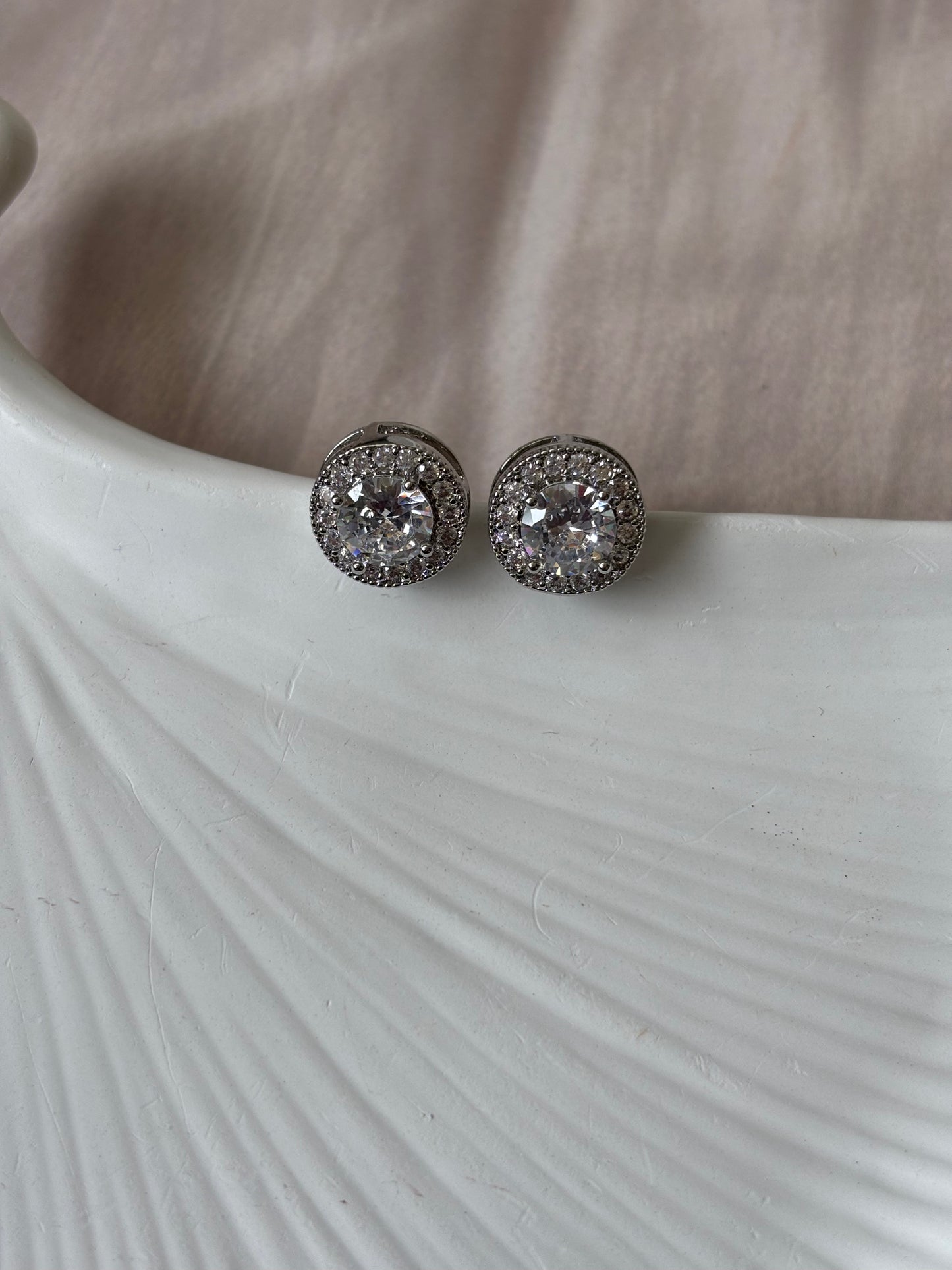 Round AD stone studs