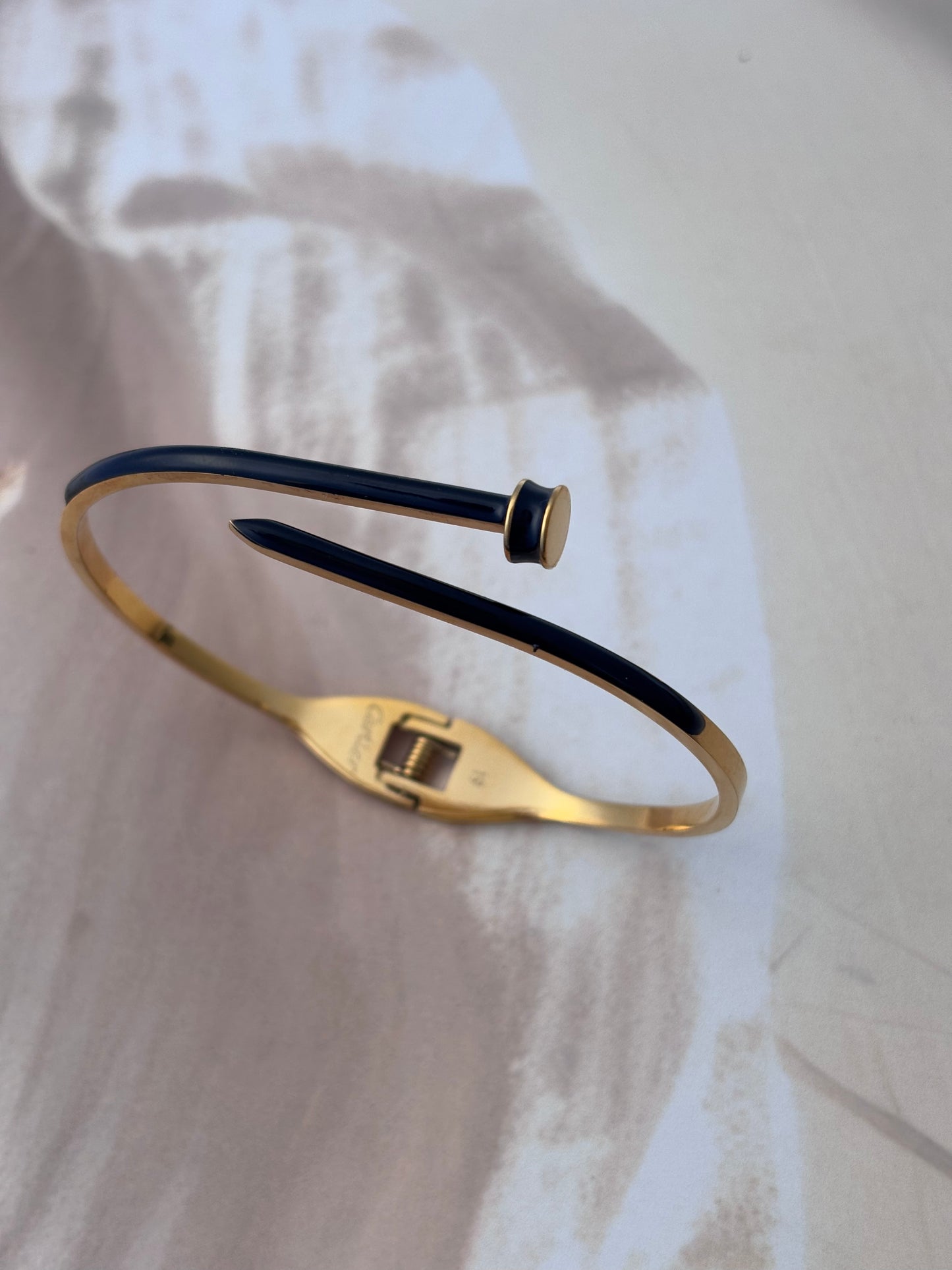 Ramba Antitarnish Nail bracelet kada