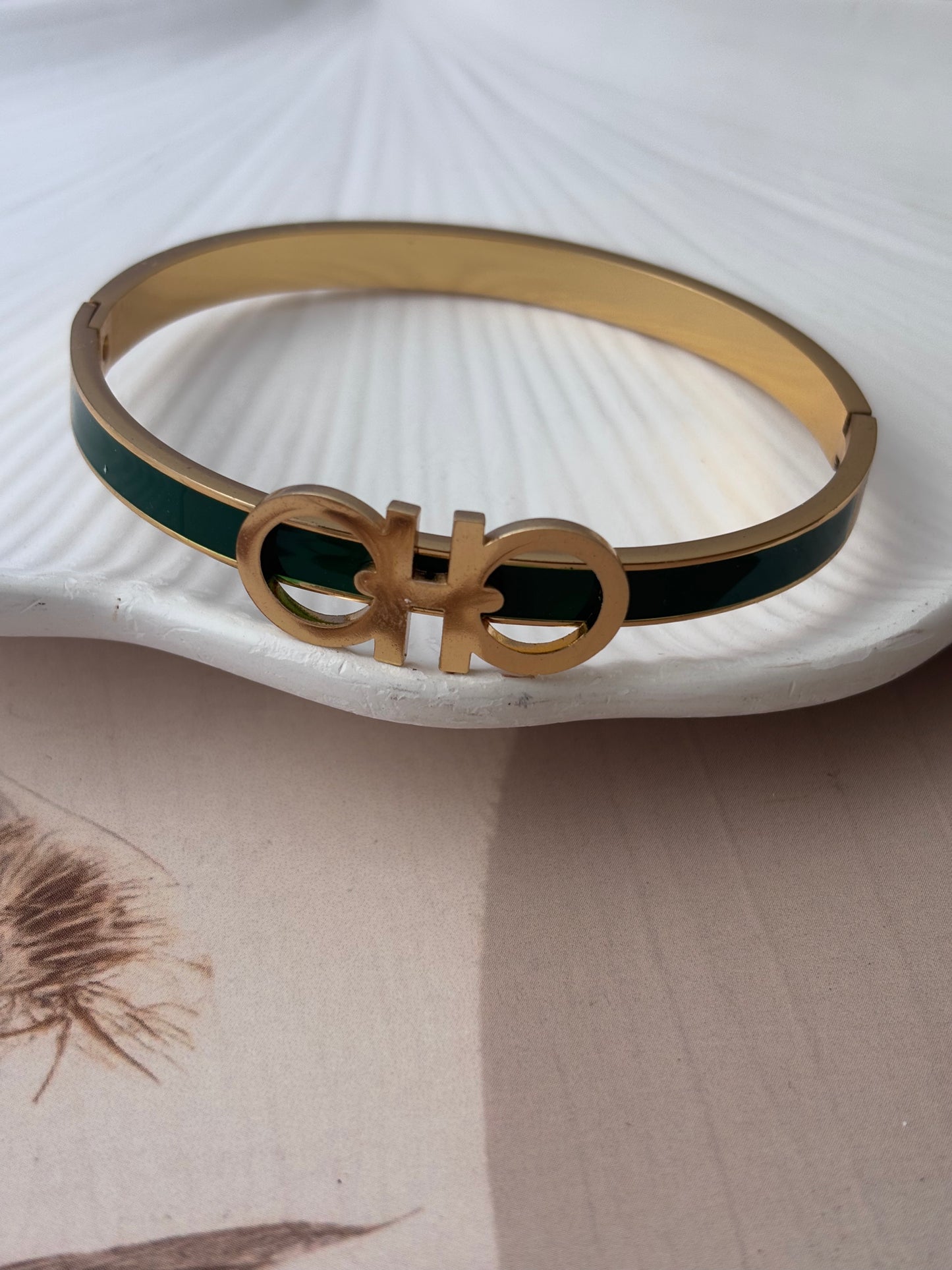 Green D-D Kada