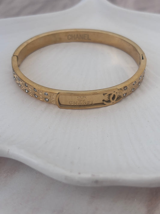 Golden )( allover kada