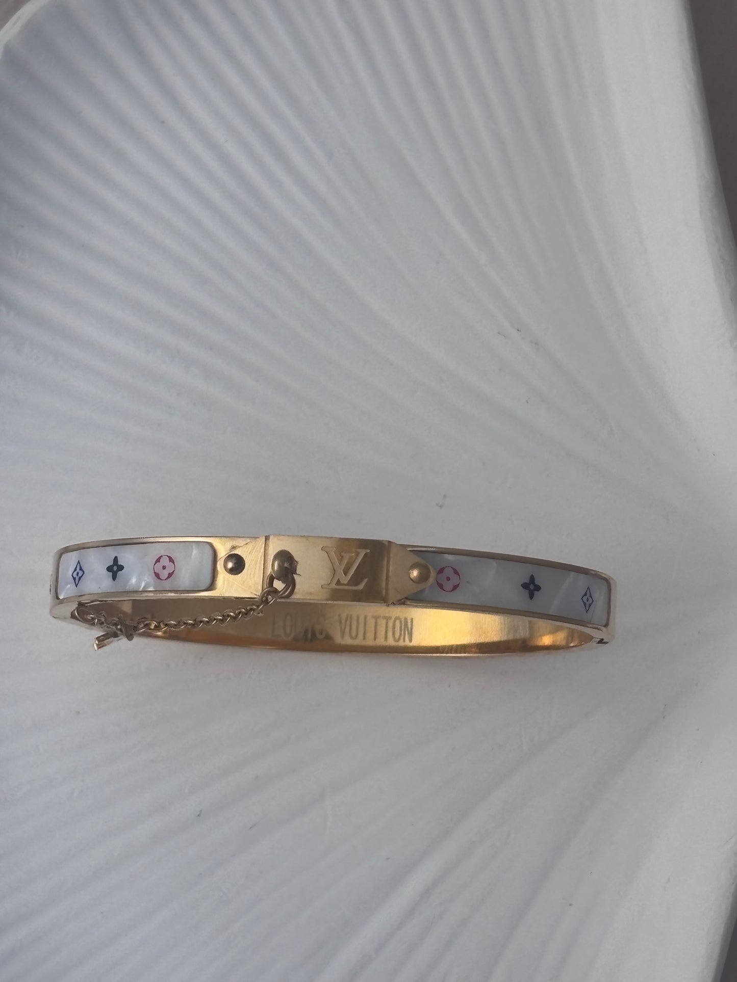 Graphy Charm chain kada
