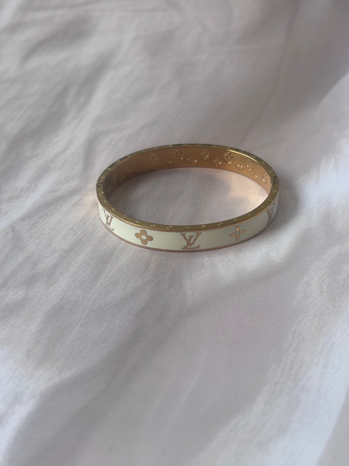 Highlight Kada Bracelet