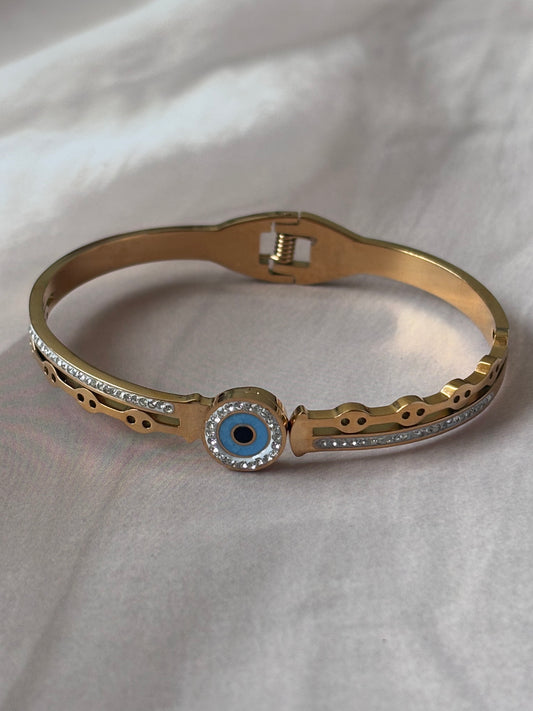 Sleeky Stud evil eye openable kada