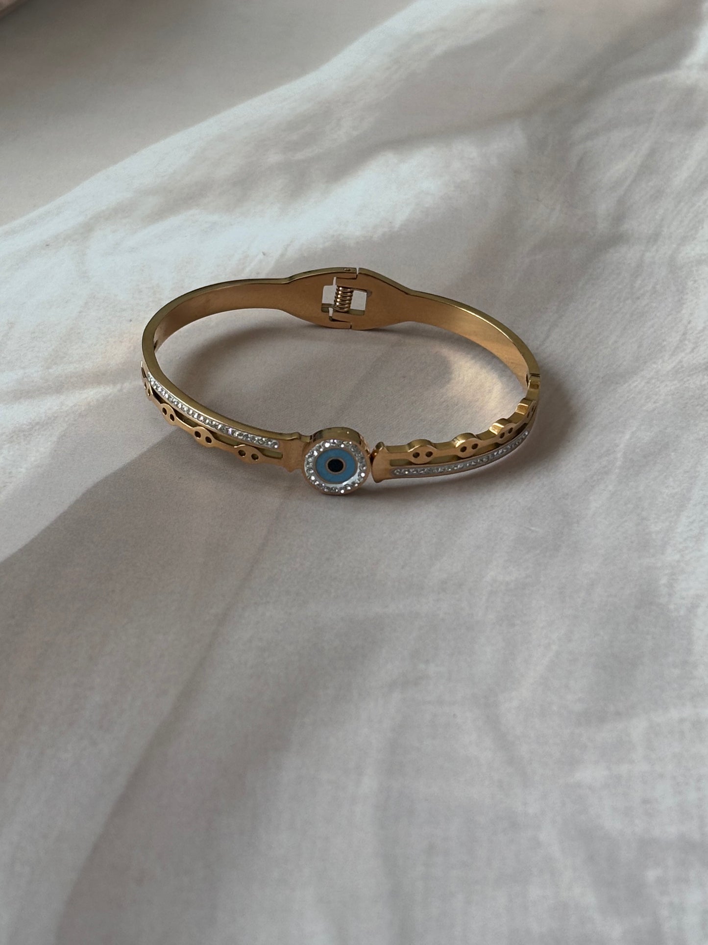 Sleeky Stud evil eye openable kada