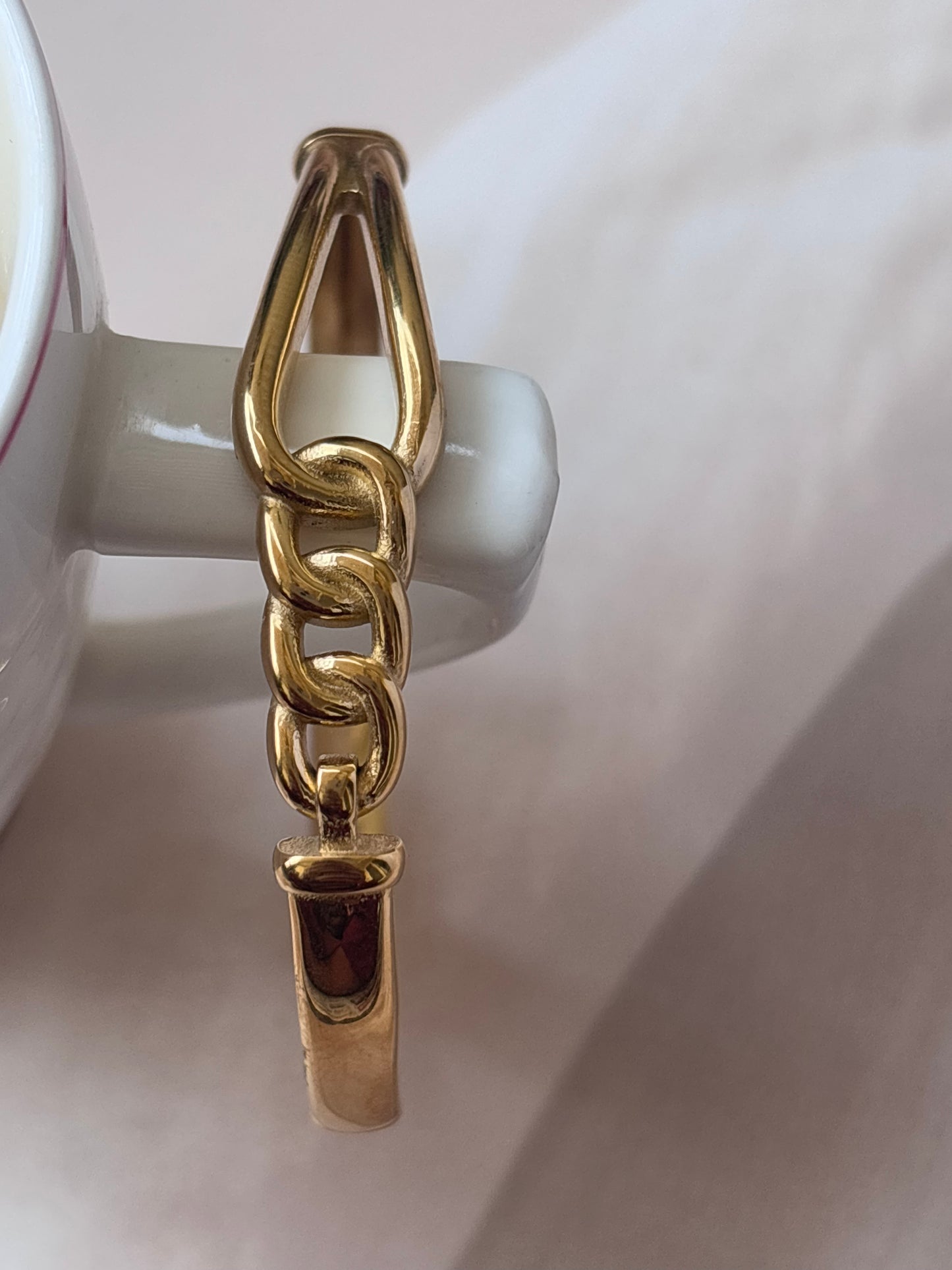 Minimalist chain bracelet