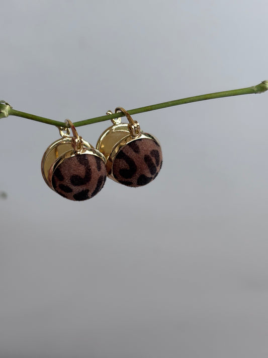 Animal Print Pearly huggie earrings