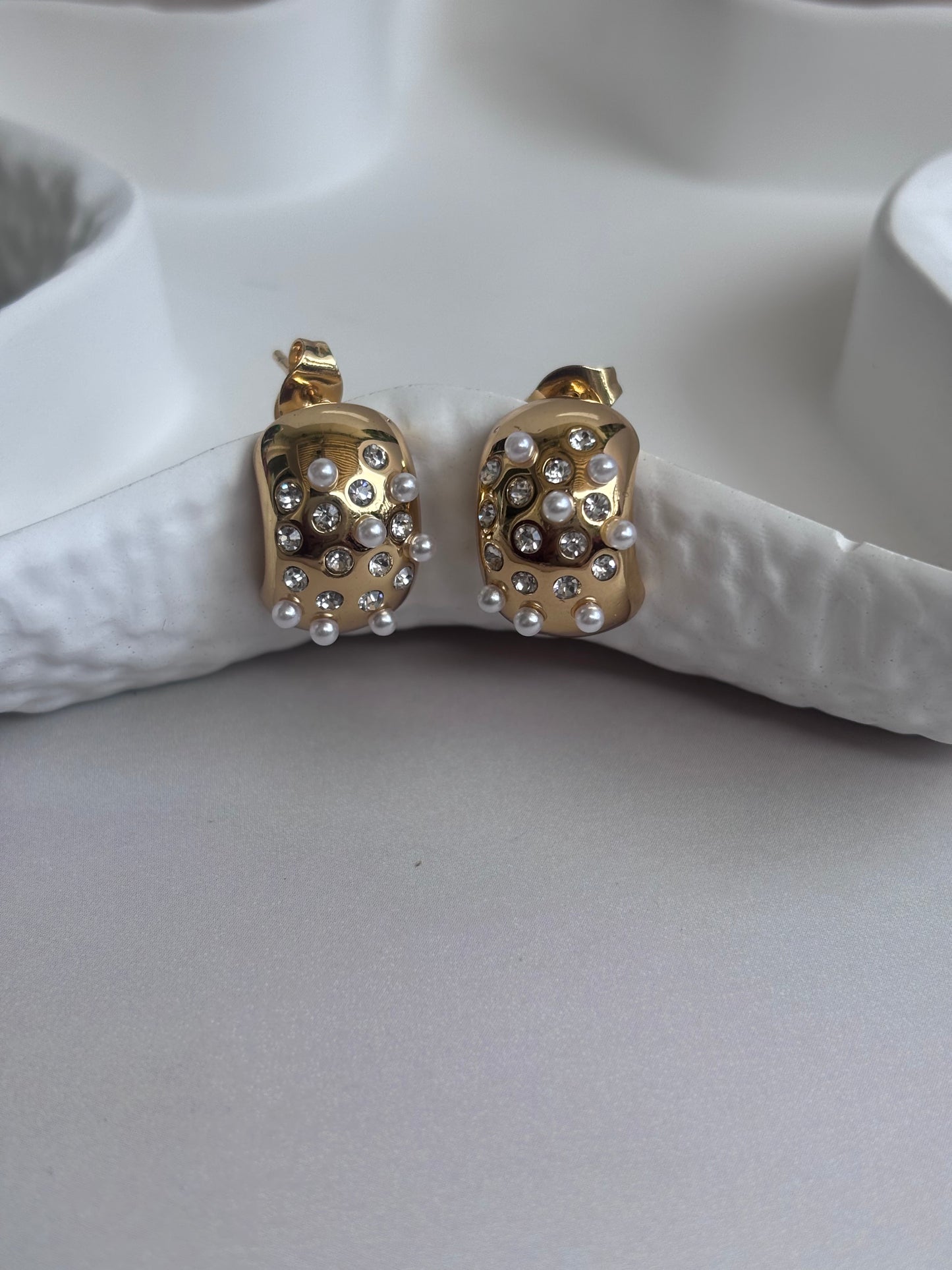Small beady studded Comma Earring