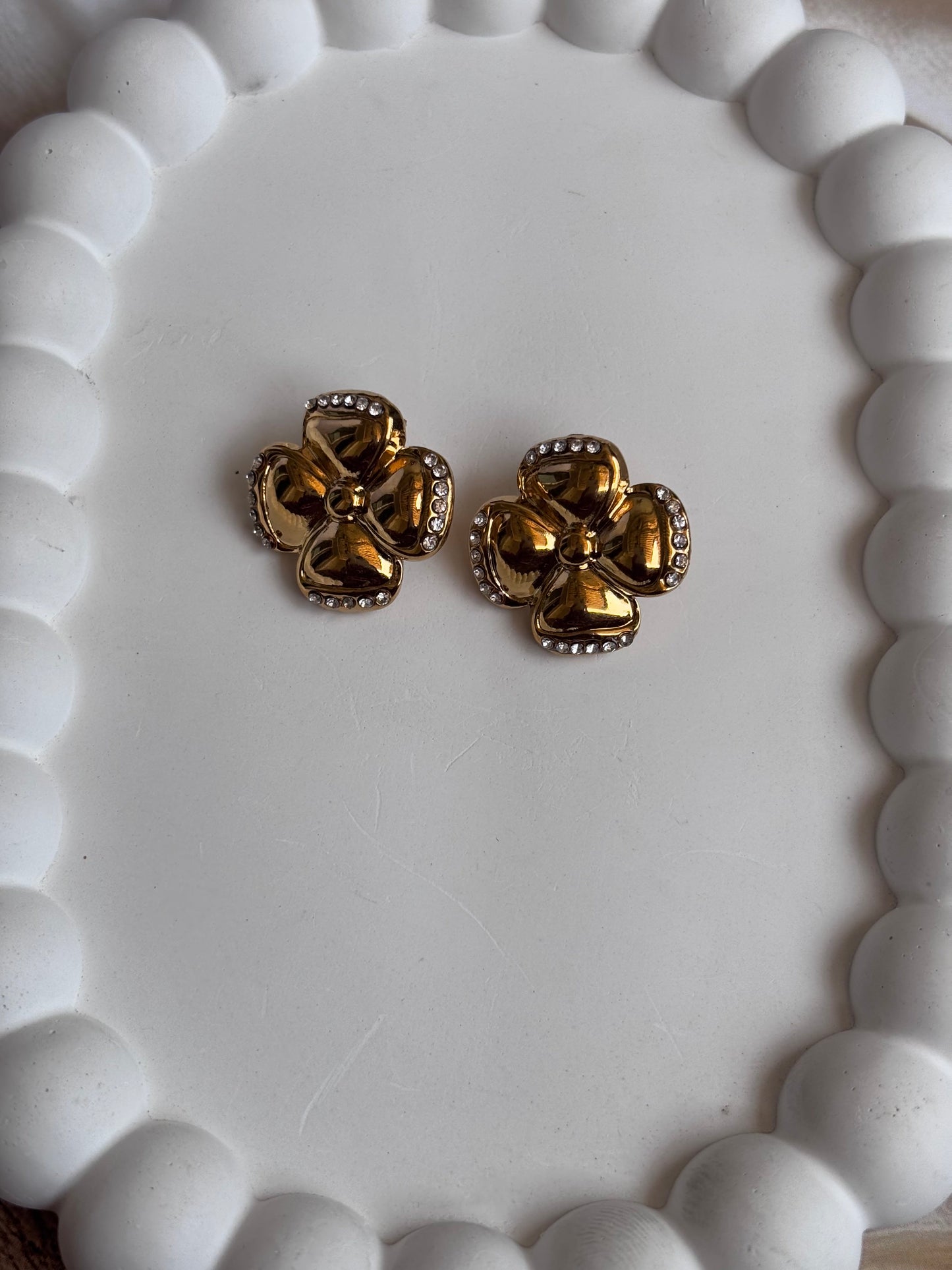 Flower Fan Studs