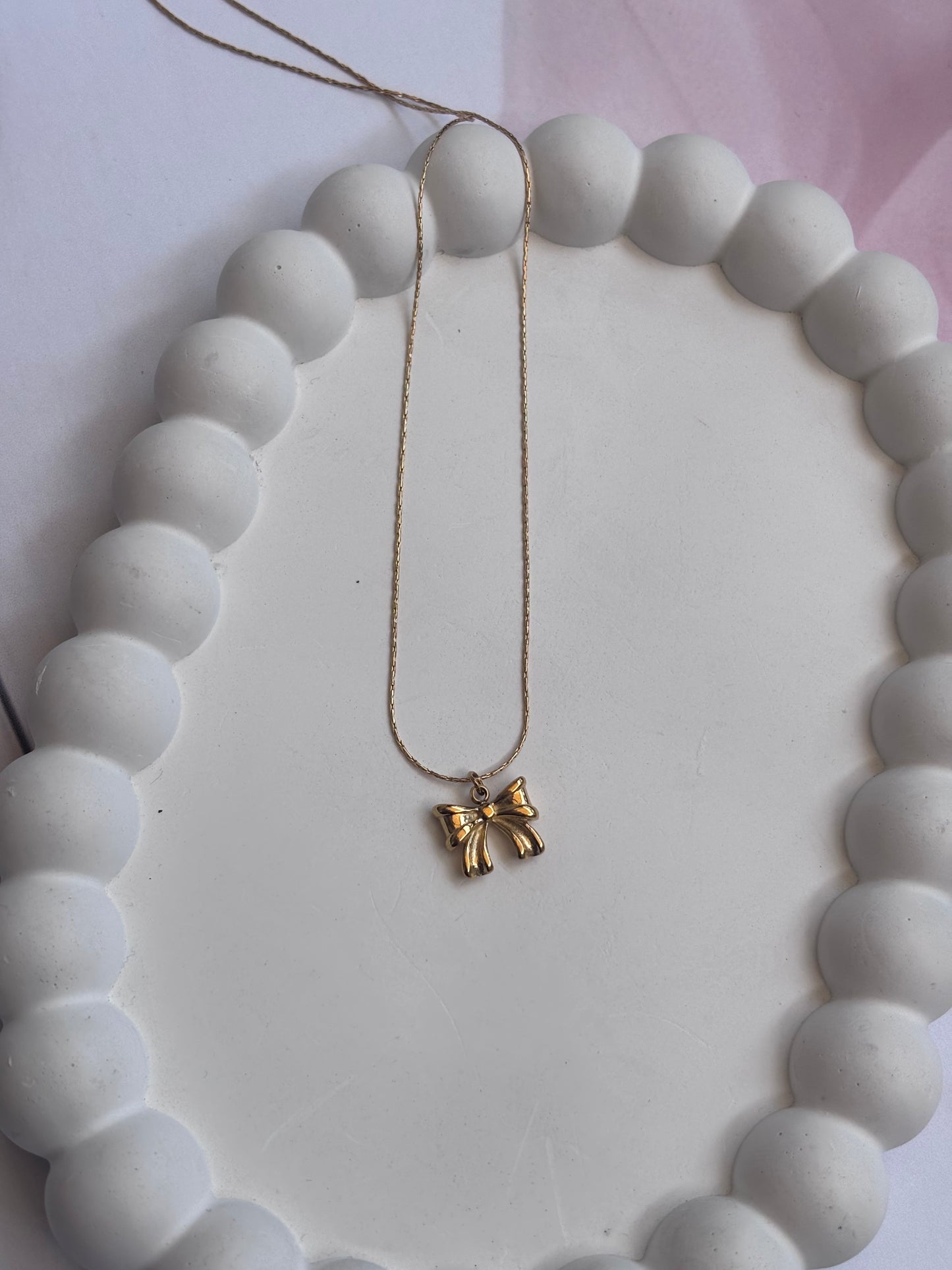 Opaque Bow Necklace