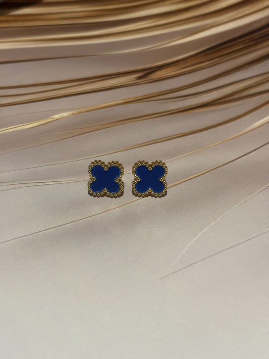 Antitarnish Clover leaf studs