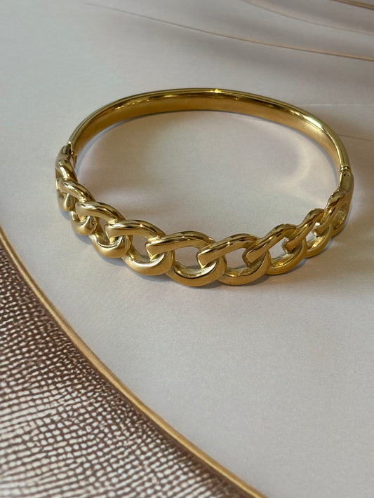 Antitarnish Chain design golden bracelet