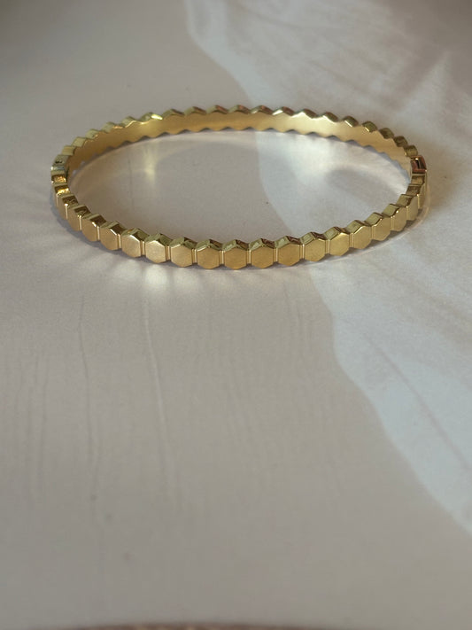 Bangle design bracelet kada