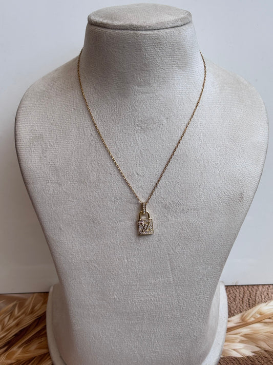 LV lock Pendant necklace