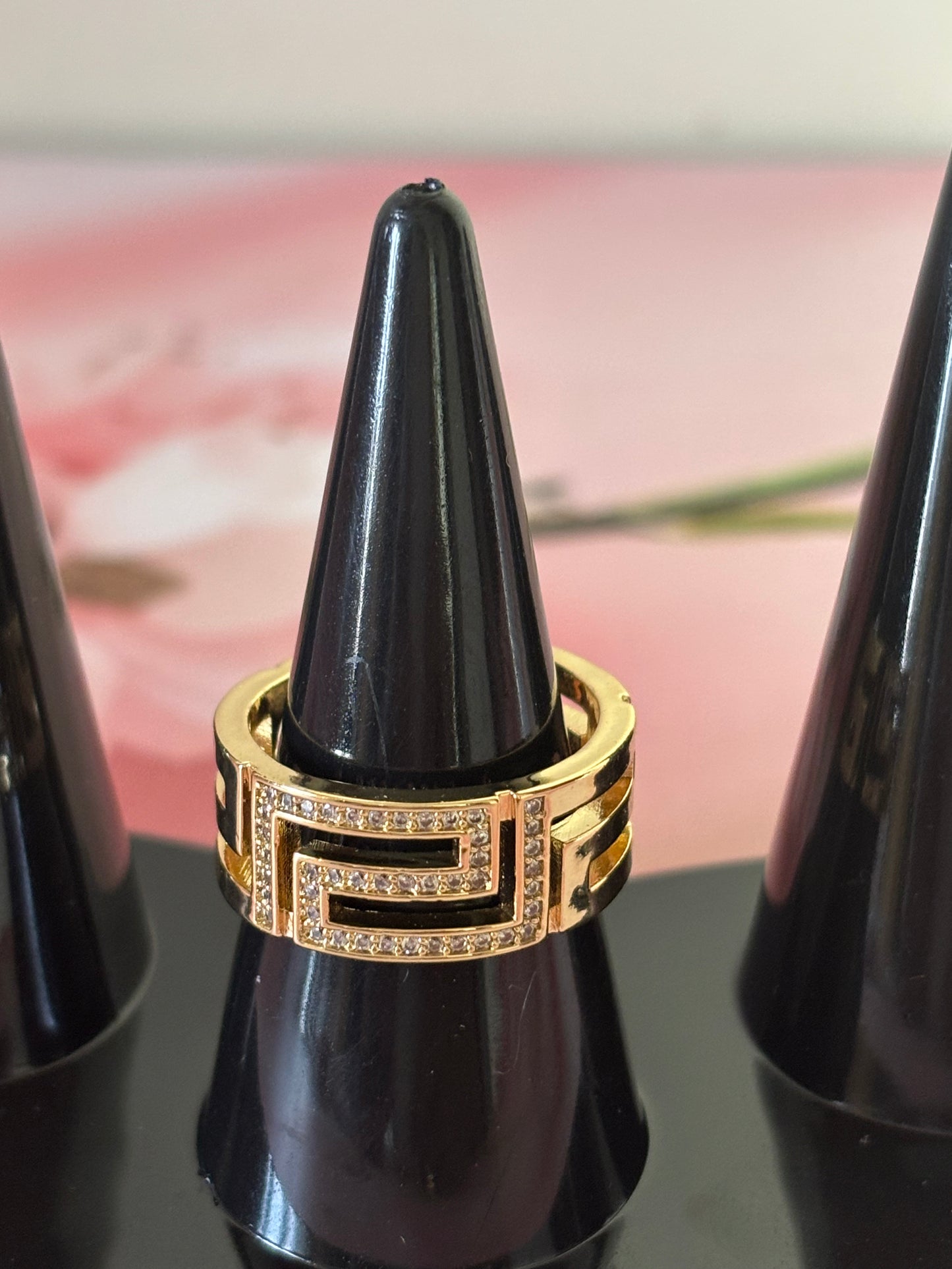 stud line ring